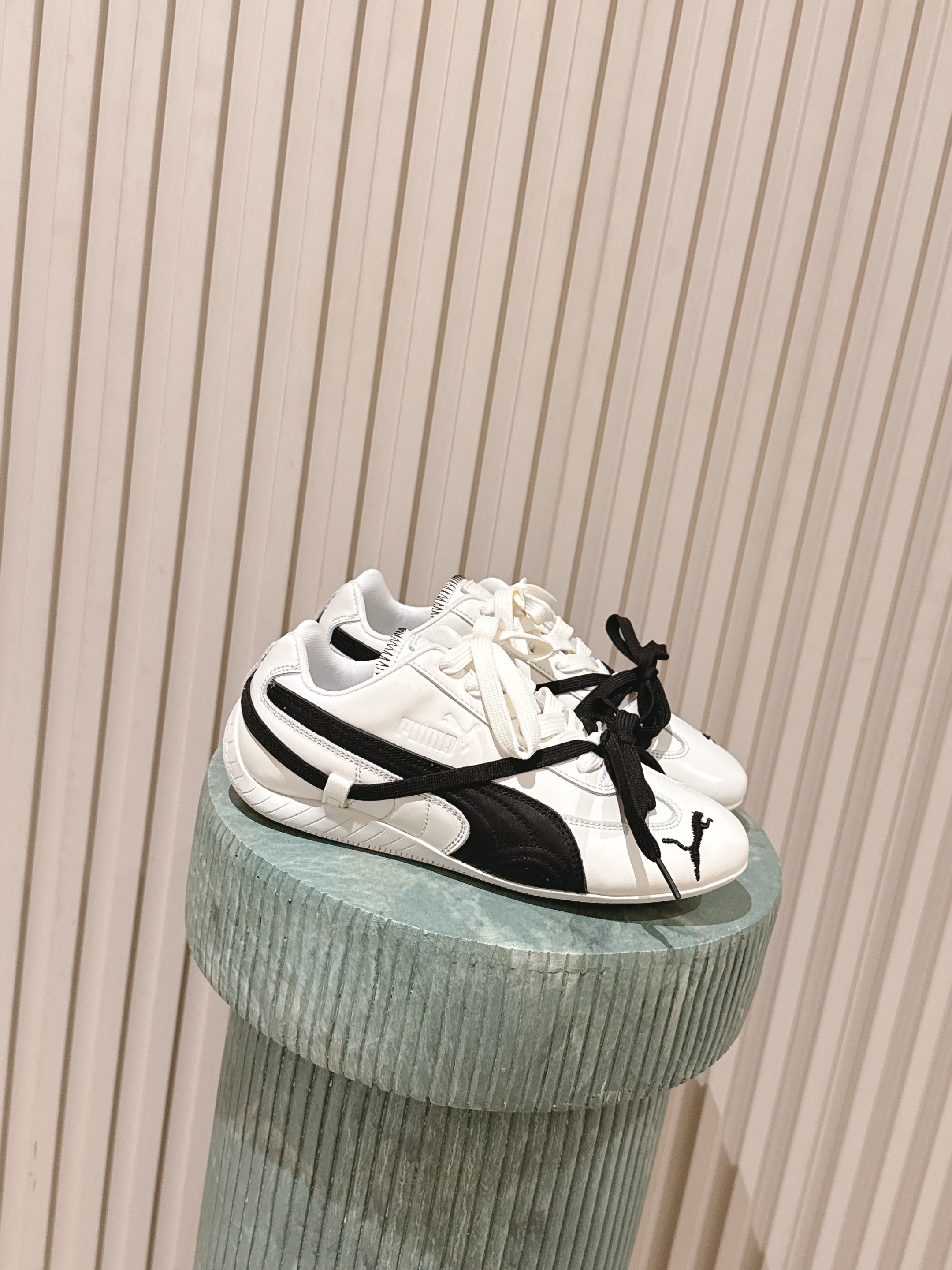 NO:498691,Top version!  : The official small card of the PUMA x ROSE cooperation series is here. It will be officially released on August 28, and you can buy any PUMA ×ROSE joint product in PUMA store. It is sweet and spicy and beautiful. The calf leather has a good texture. Full leather material size 35-40, casual shoes/sports shoes, sneakers, cowhide19860909顶级版本！:PUMA x ROSE合作系列官方小卡来啦 8月28日正式发售,于PUMA门店购买任意 PUMA ×ROSE联名单品,甜辣好看呀 小牛皮质感很好 全皮材质 size 35-40,休闲鞋/运动鞋,sneakers,cowhide,Women's Shoes