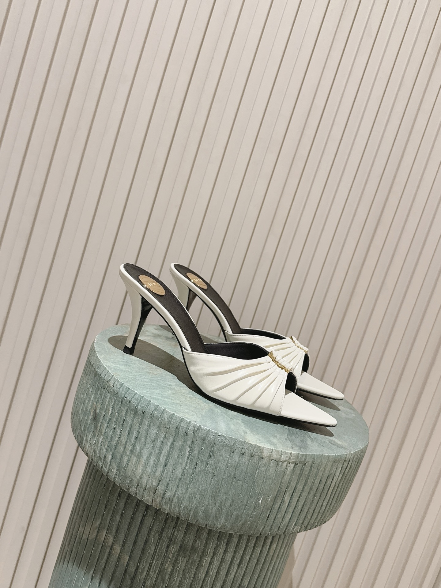 Calçados femininos YSL Versão superior: