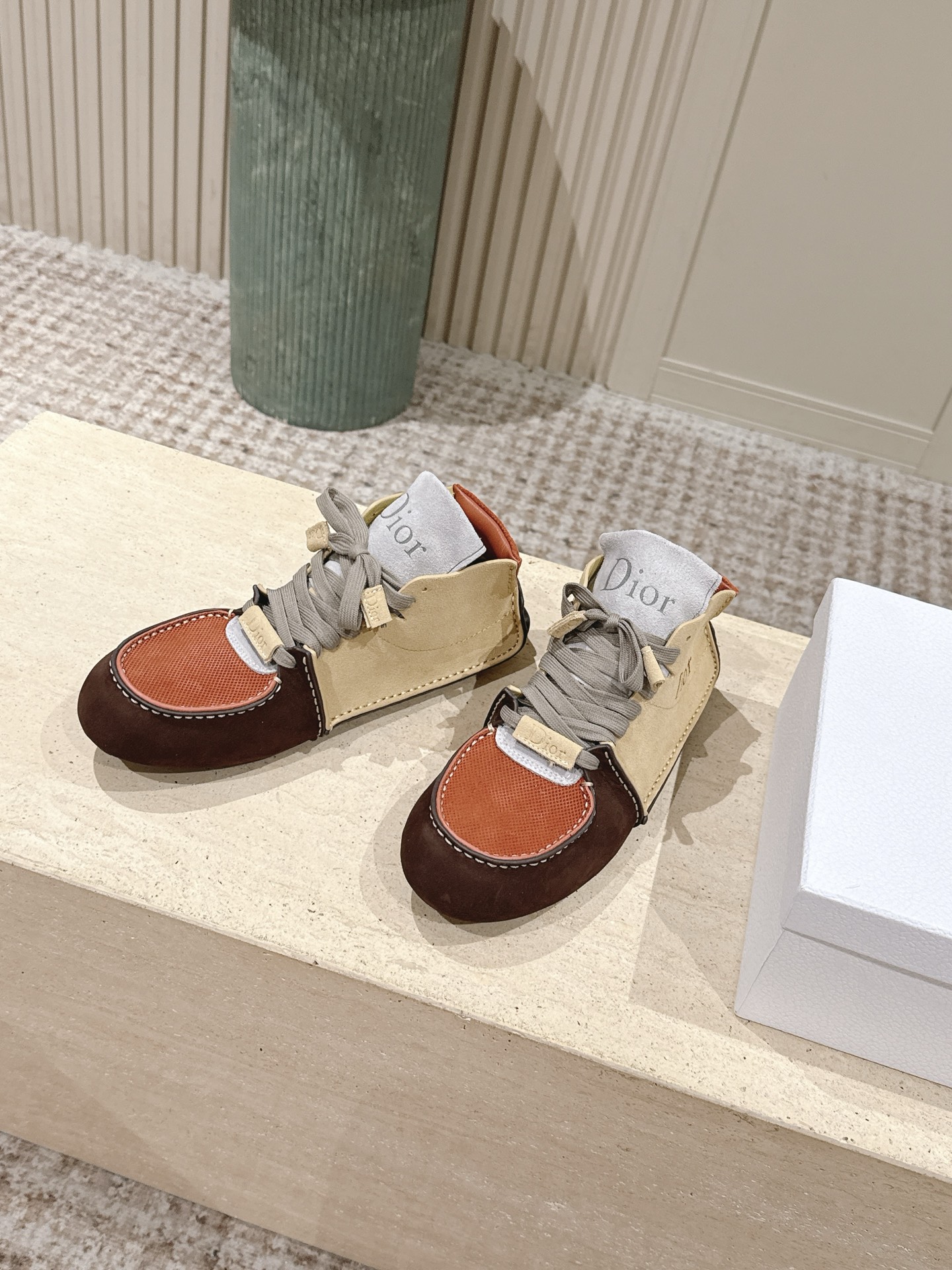 Dior Style Red Leather Women's Shoes style reference detail image 3 from source 785068
