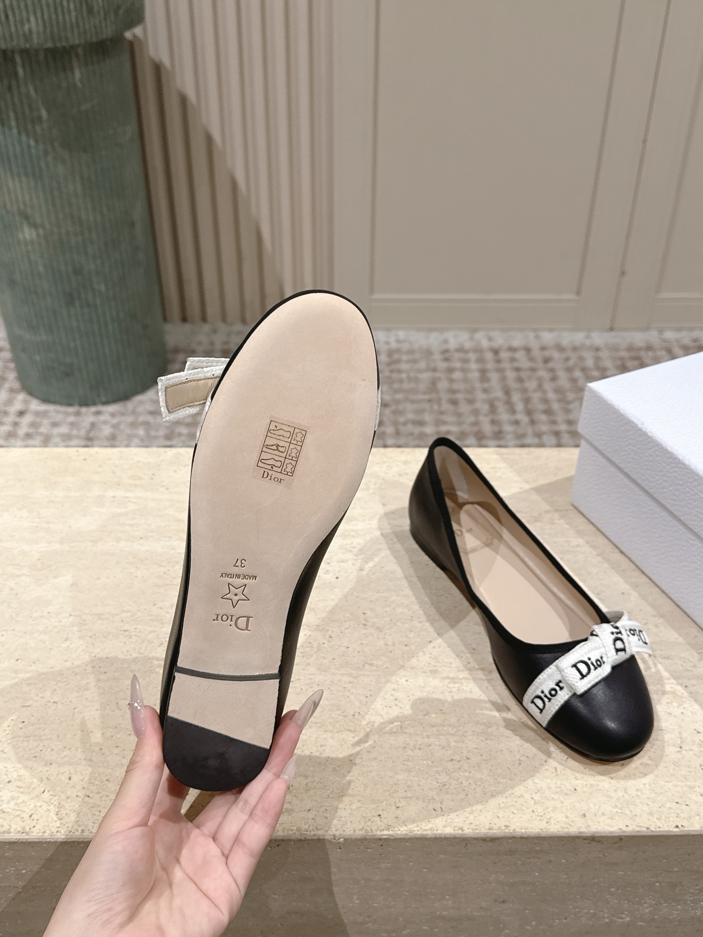 Dior Style Black Leather Women's Shoes style reference detail image 9 from source 785073
