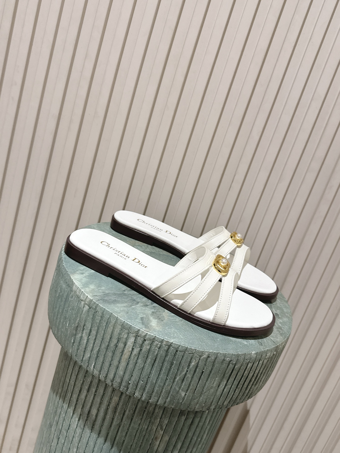Dior Style Leather Women's Shoes style reference detail image 1 from source 785074