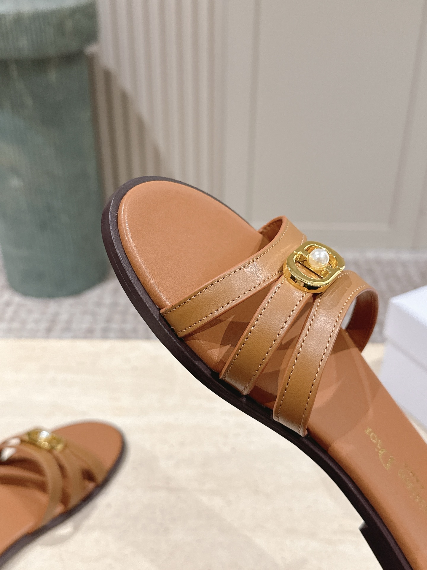 Dior Style Leather Women's Shoes style reference detail image 8 from source 785075