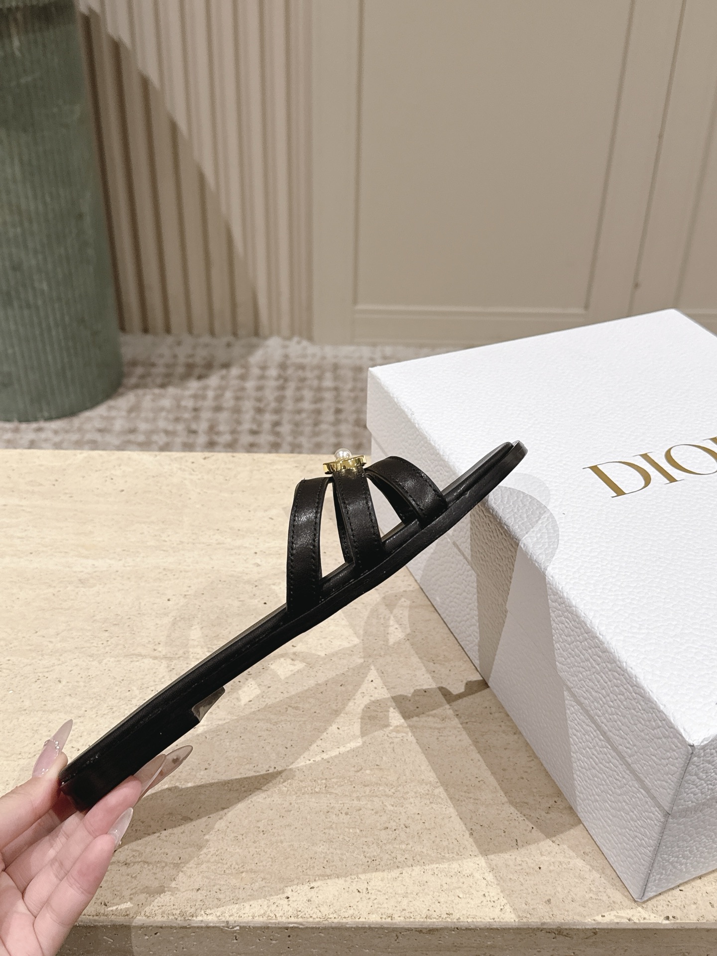 Dior Style Leather Women's Shoes style reference detail image 5 from source 785077