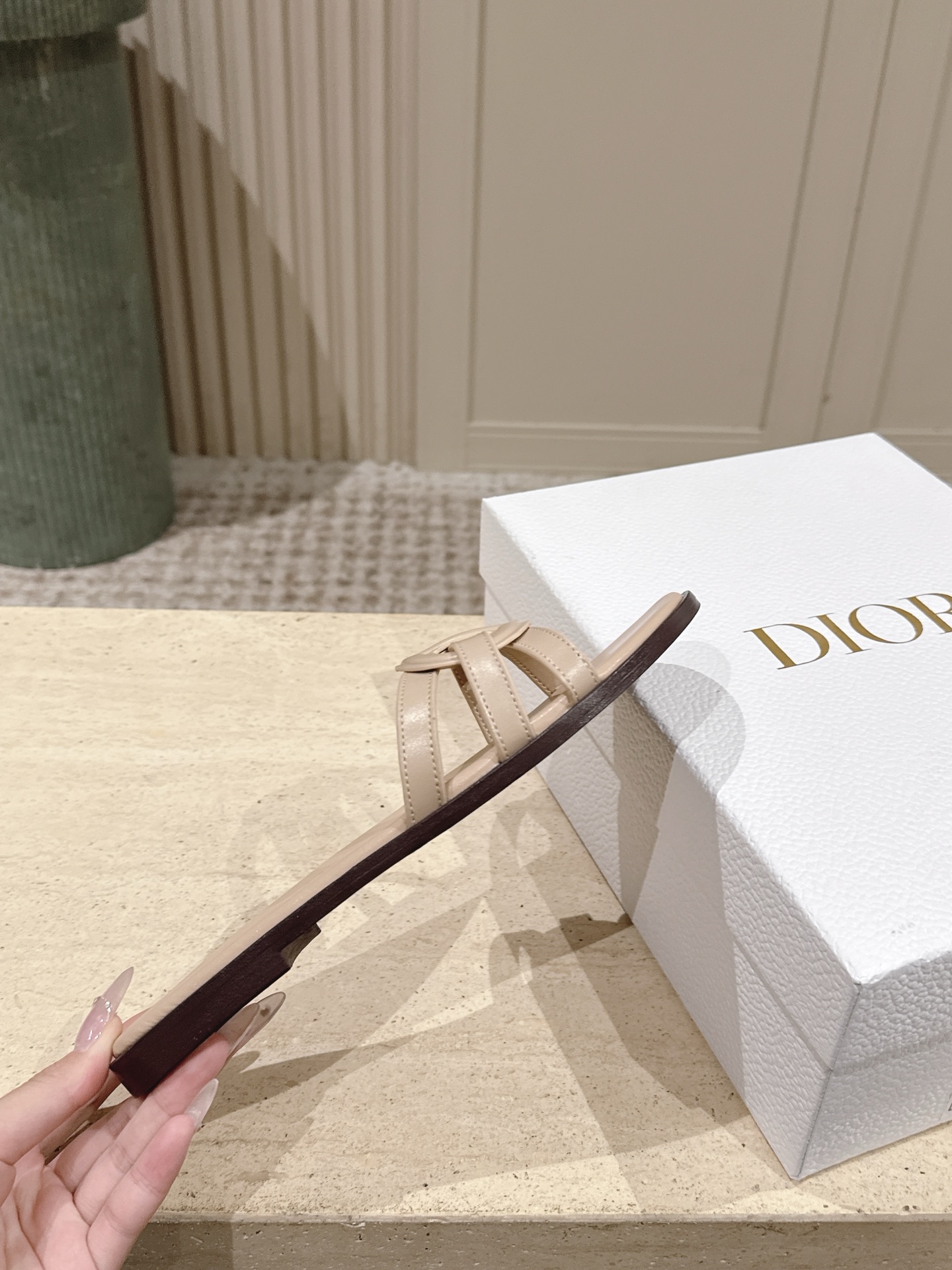 Dior Style Leather Women's Shoes style reference detail image 5 from source 785079