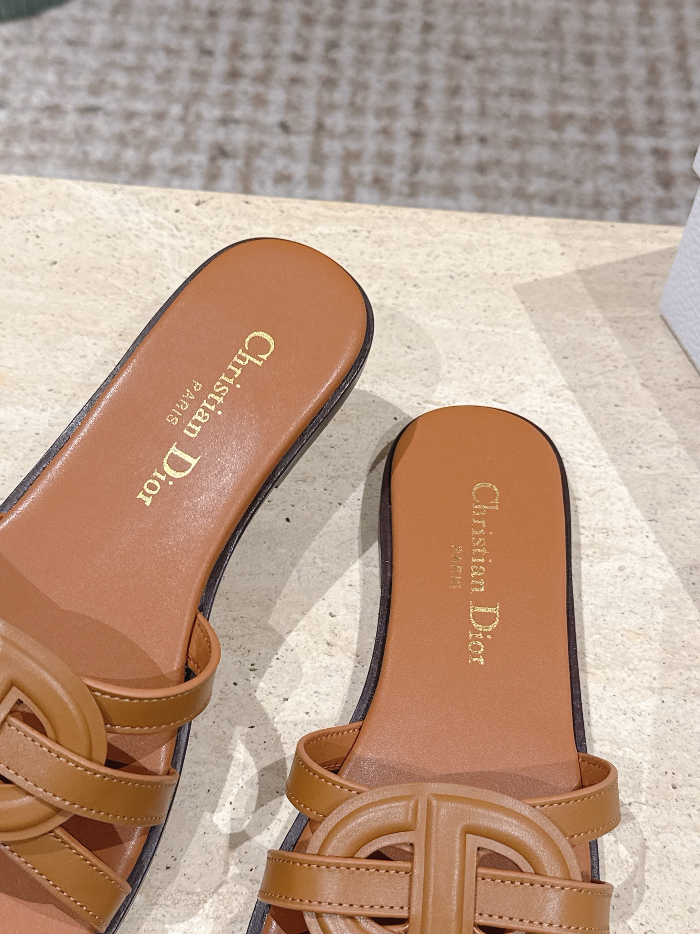 Dior Style Leather Women's Shoes style reference detail image 6 from source 785080