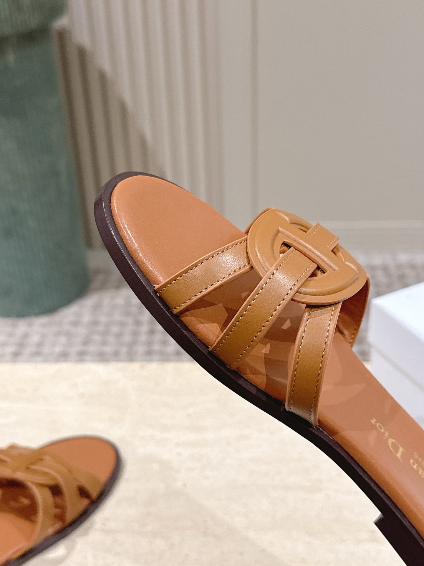 Dior Style Leather Women's Shoes style reference detail image 7 from source 785080