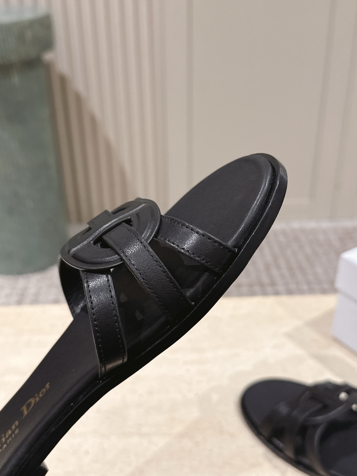 Dior Style Leather Women's Shoes style reference detail image 8 from source 785081
