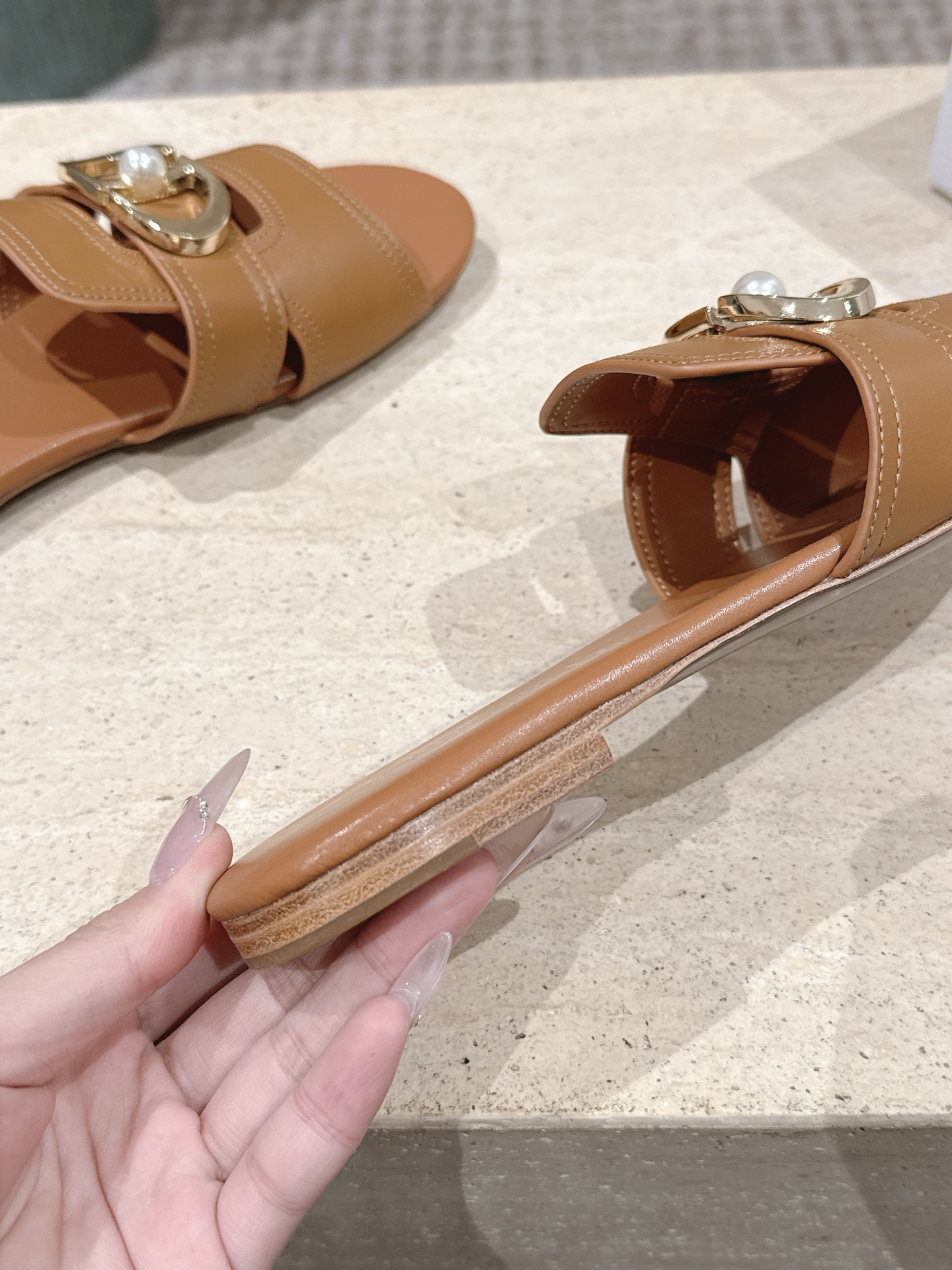 Dior Style Leather Women's Shoes style reference detail image 8 from source 785088