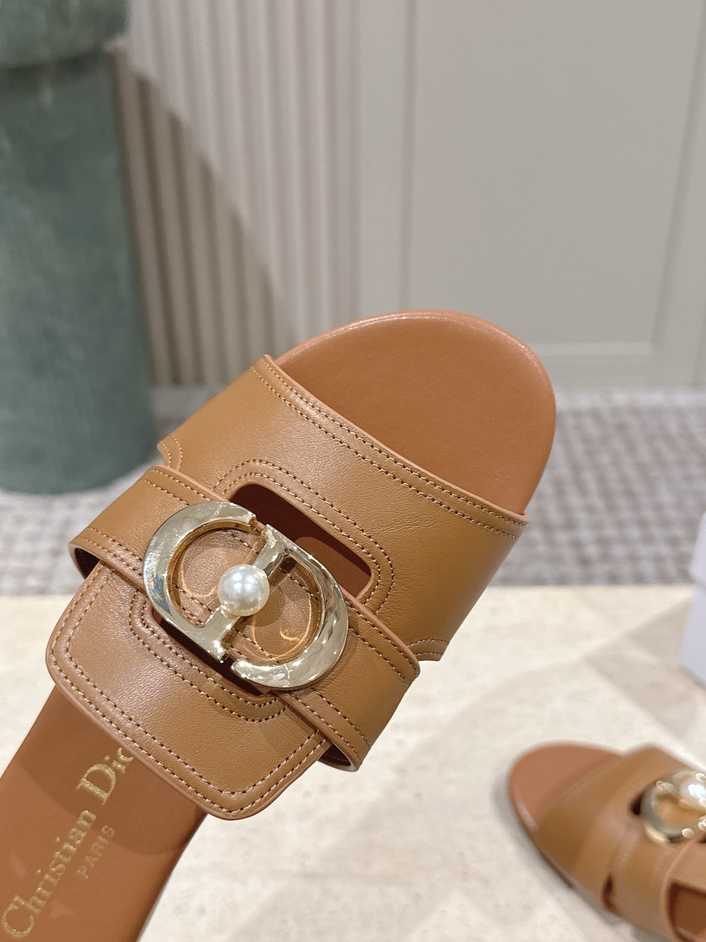 Dior Style Leather Women's Shoes style reference detail image 7 from source 785088