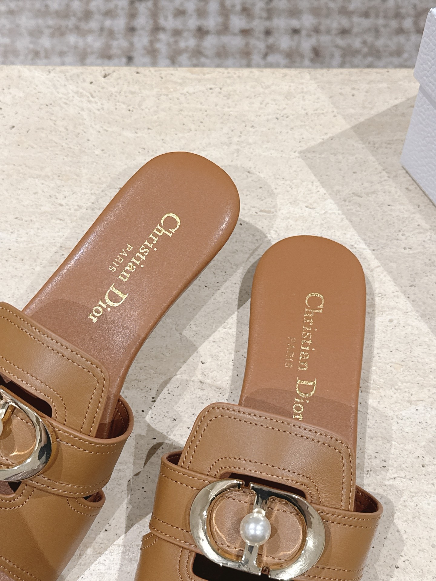 Dior Style Leather Women's Shoes style reference detail image 6 from source 785088
