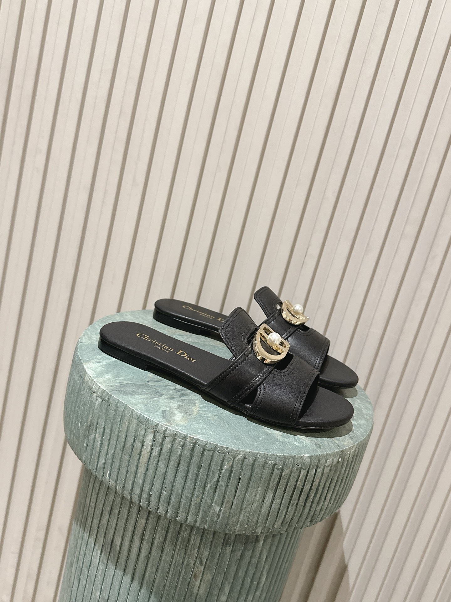 Dior Style Leather Women's Shoes style reference detail image 1 from source 785089