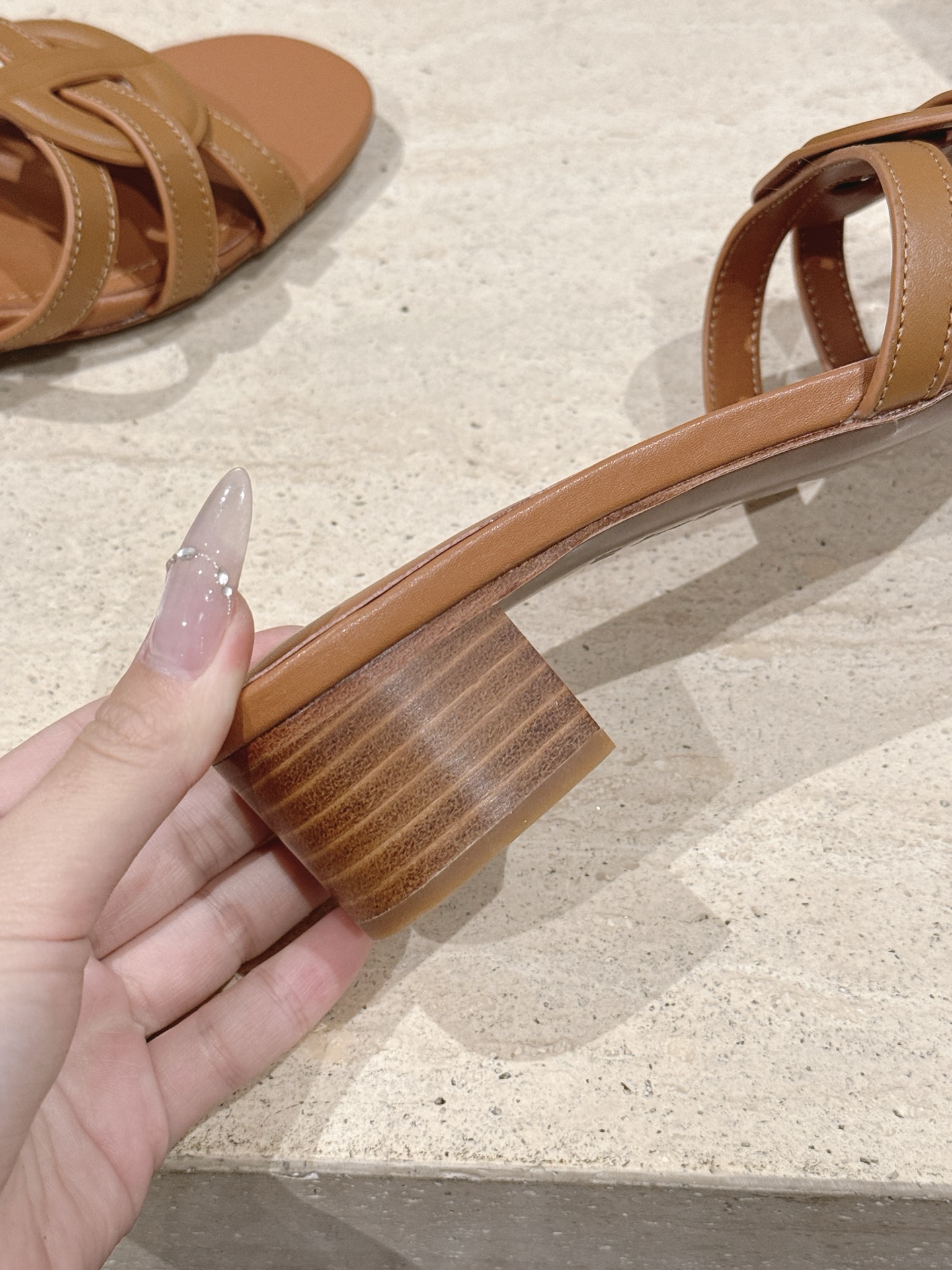 Dior Style Leather Women's Shoes style reference detail image 7 from source 785091