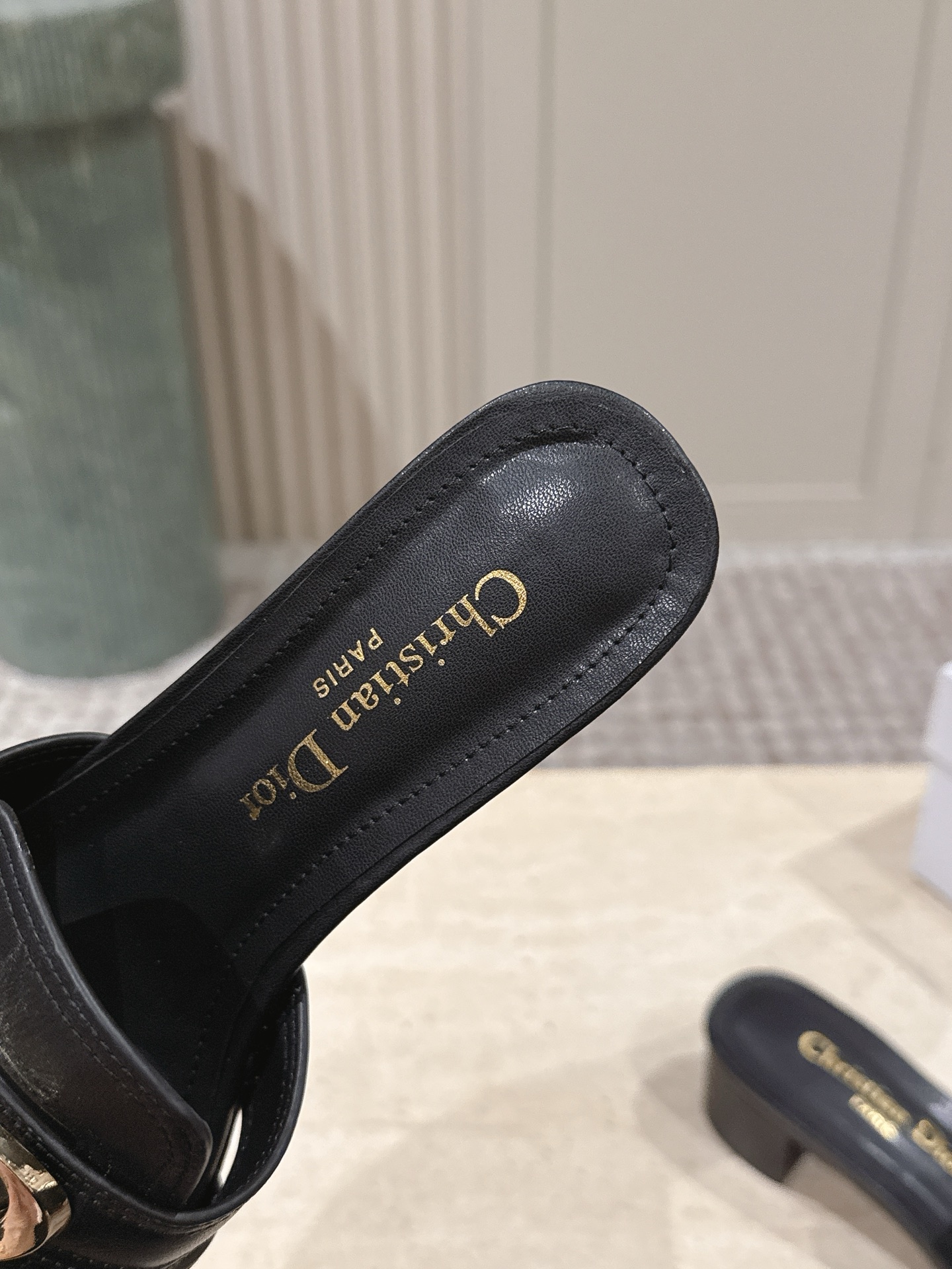Dior Style Leather Women's Shoes style reference detail image 6 from source 785102