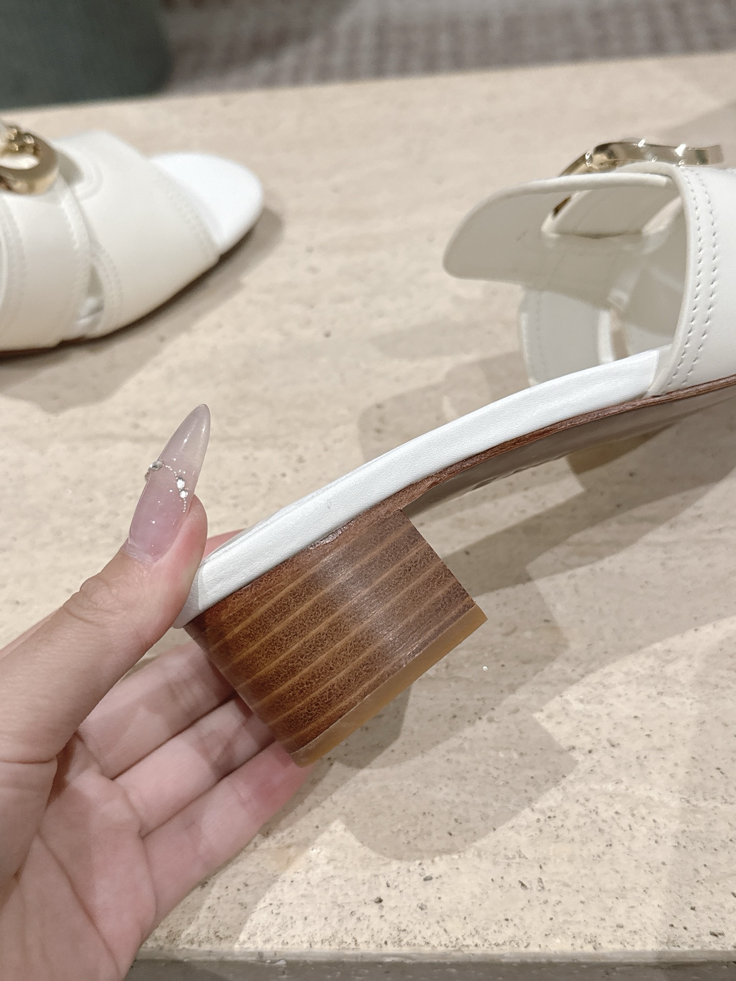 Dior Style Leather Women's Shoes style reference detail image 7 from source 785105