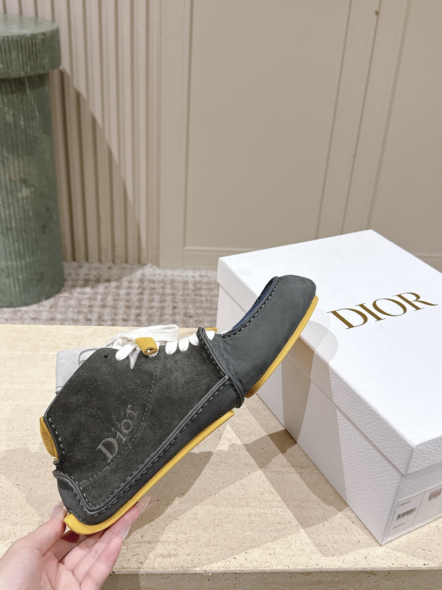 Dior Style Red Leather Women's Shoes style reference detail image 5 from source 785072