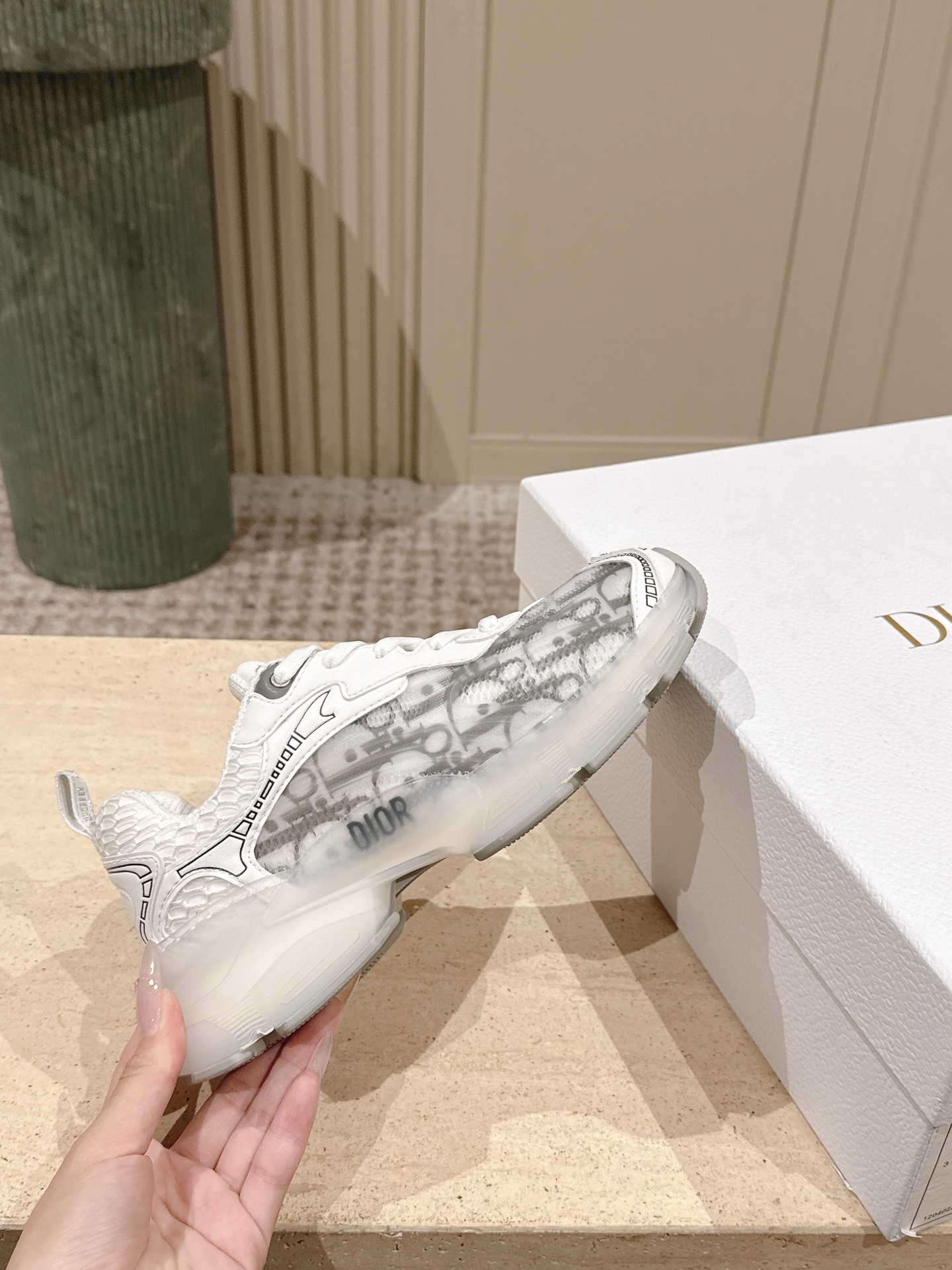 Dior Style Women's Shoes style reference detail image 5 from source 785107