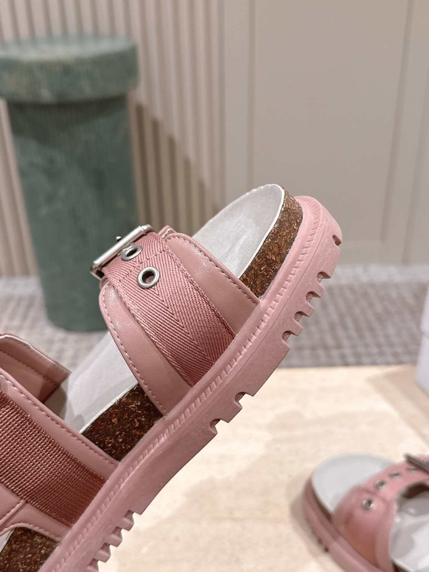 Dior Style Black Leather Women's Shoes style reference detail image 6 from source 785116