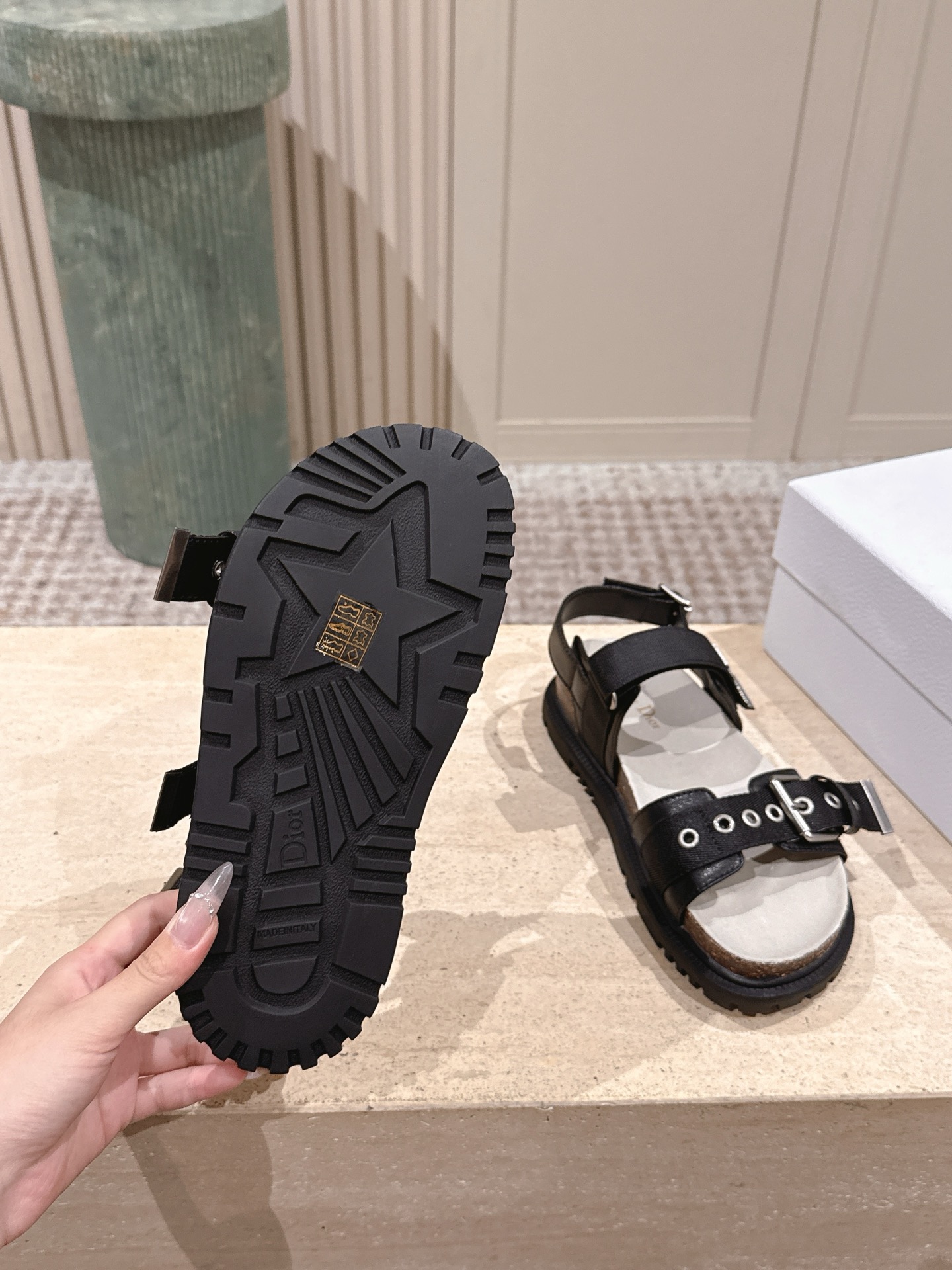 Dior Style Black Leather Women's Shoes style reference detail image 9 from source 785114