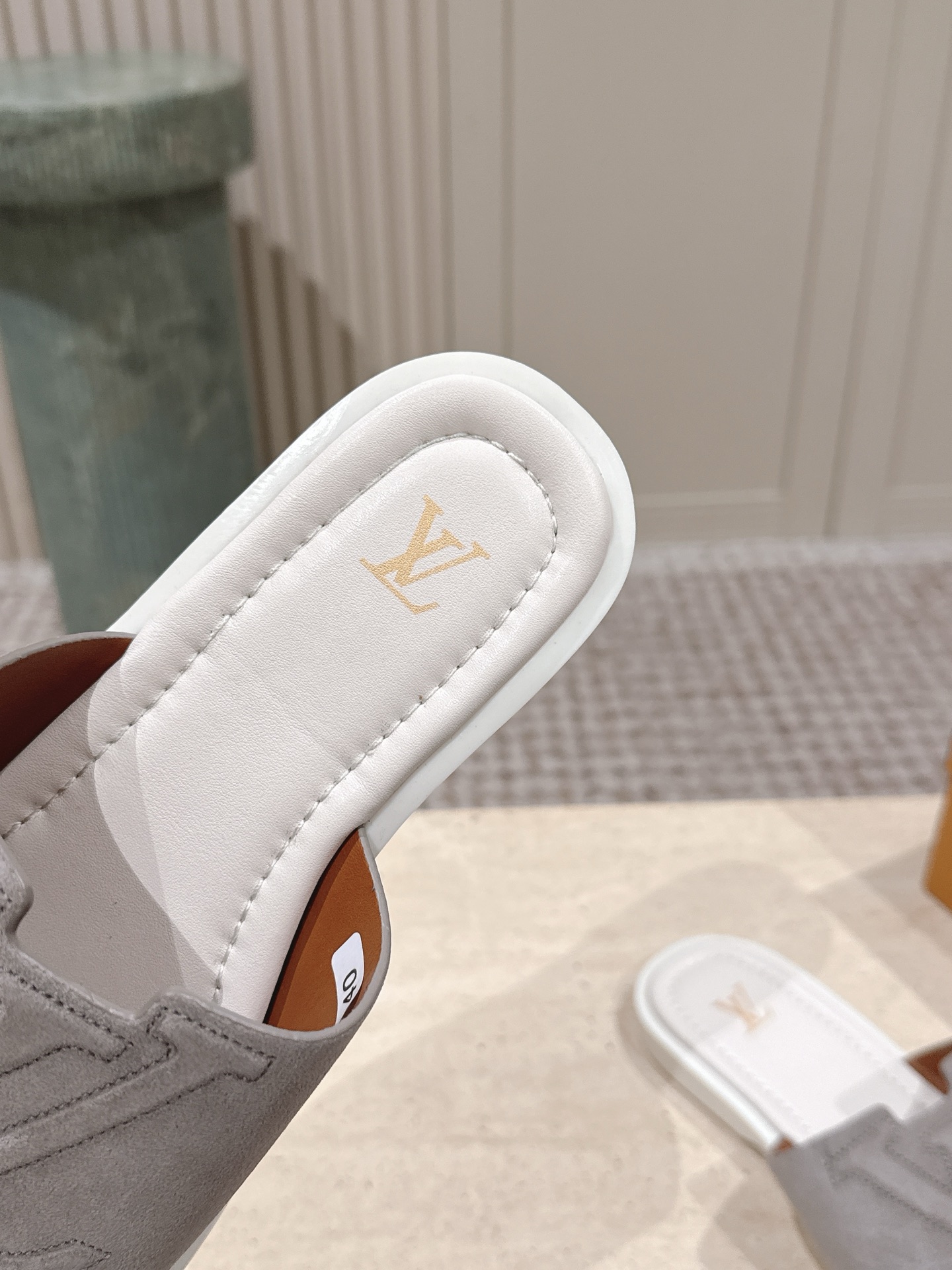 LV Style Leather Women's Shoes style reference detail image 6 from source 783680