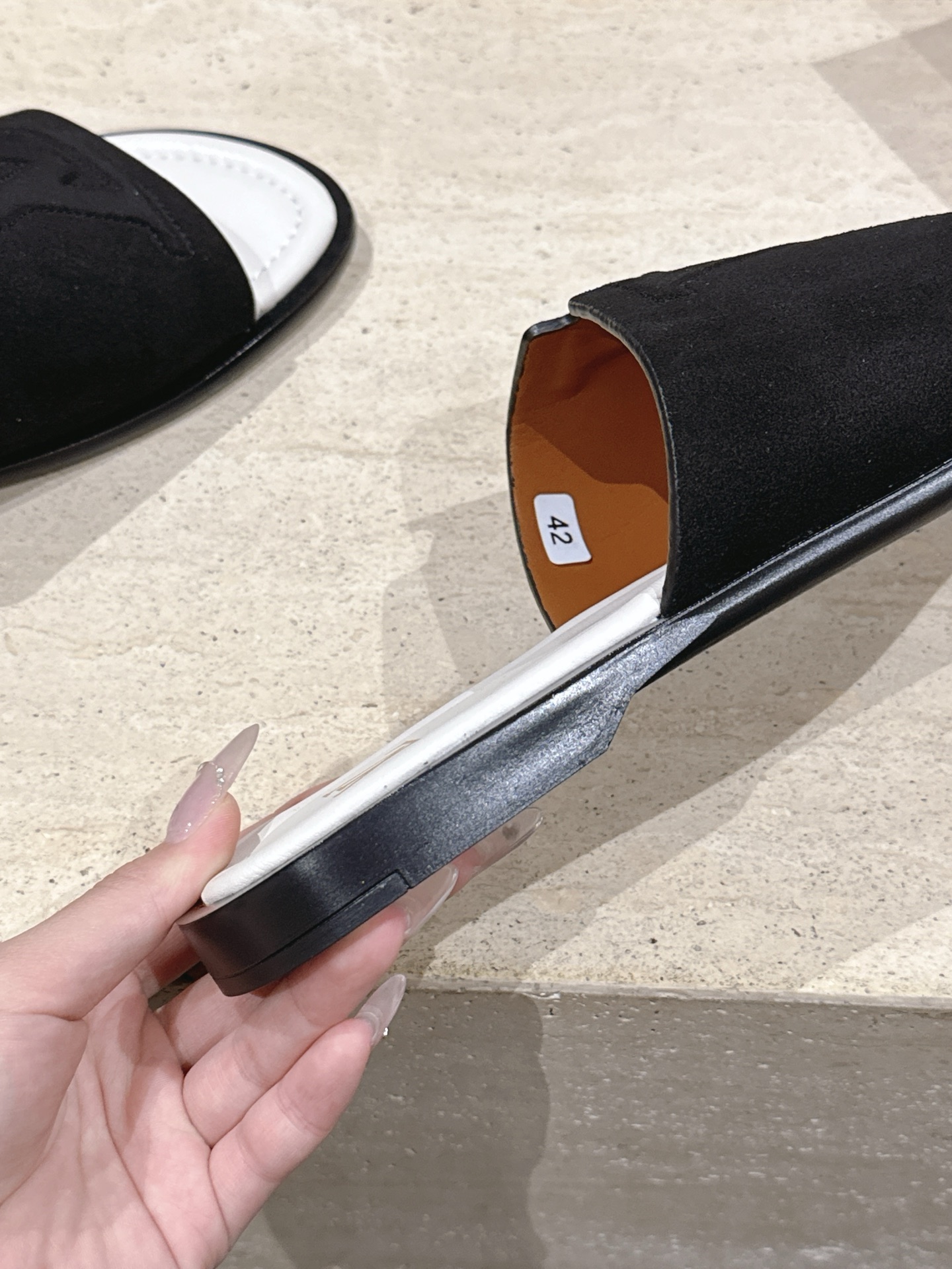LV Style Leather Women's Shoes style reference detail image 7 from source 783683