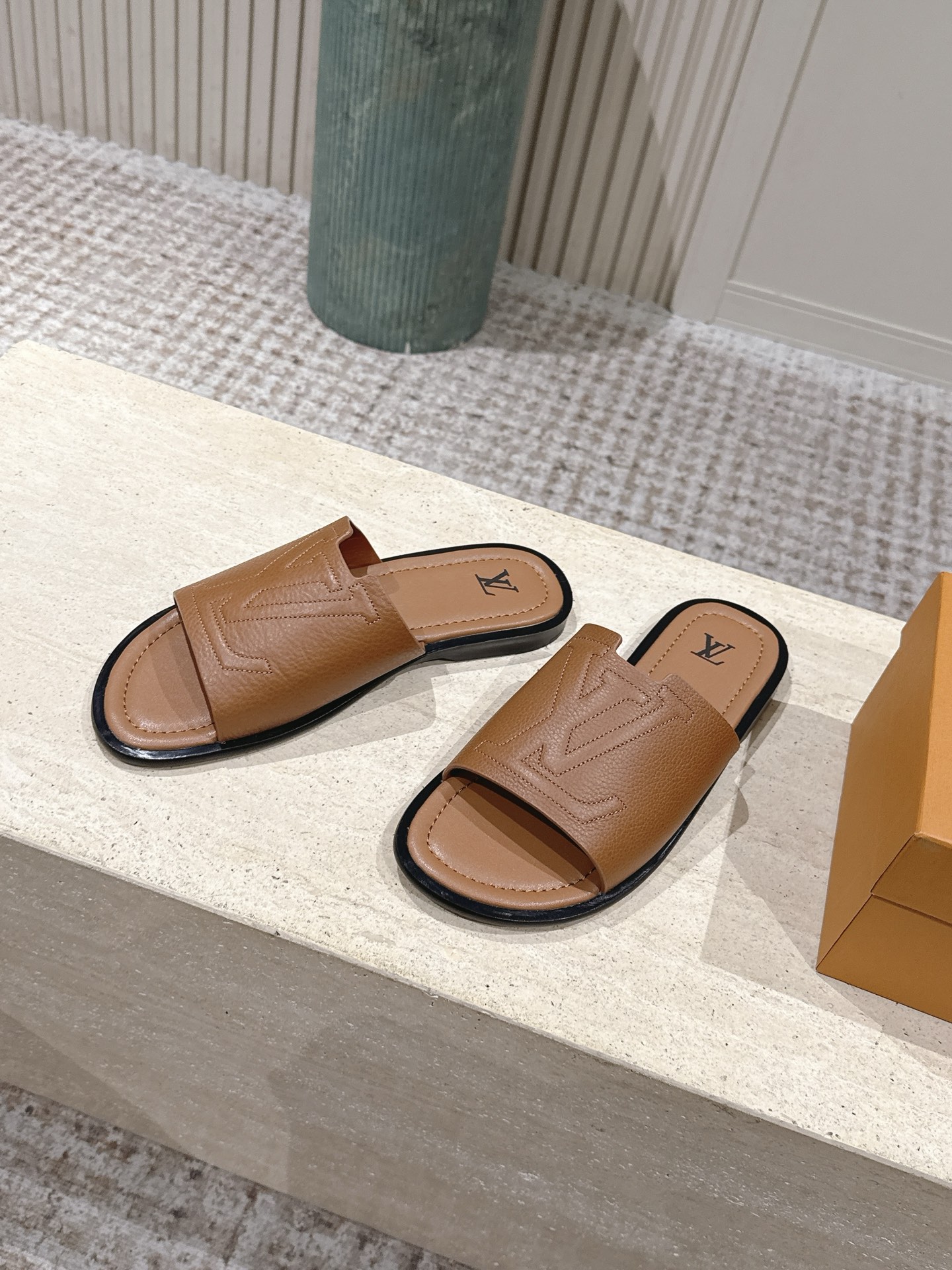 LV Style Leather Women's Shoes style reference detail image 3 from source 783686