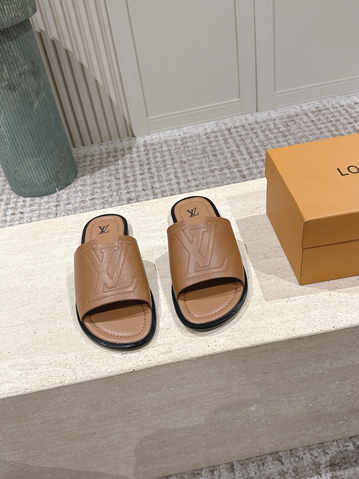 LV Style Leather Women's Shoes style reference detail image 2 from source 783686