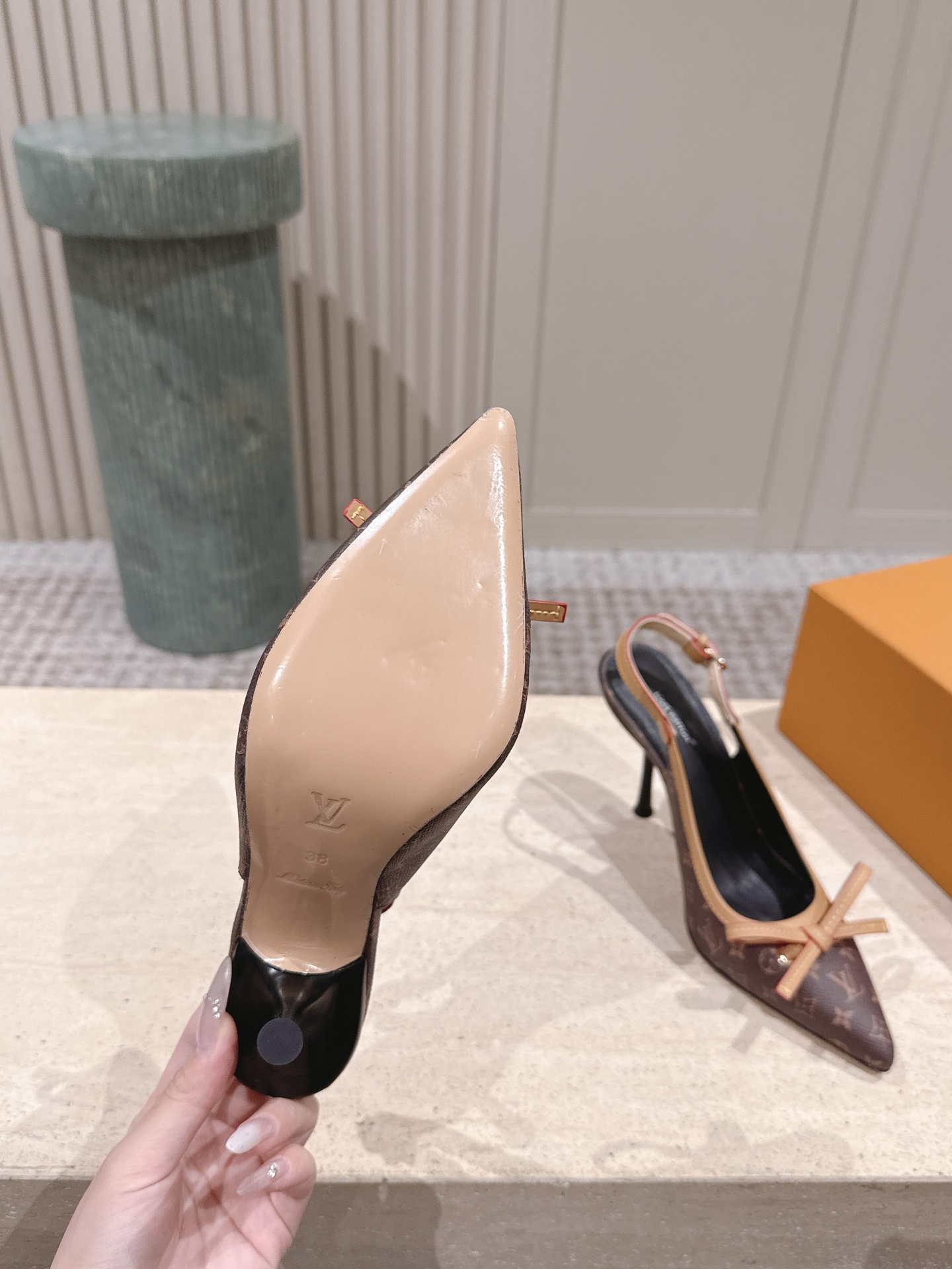 LV Style Leather Women's Shoes style reference detail image 9 from source 783690