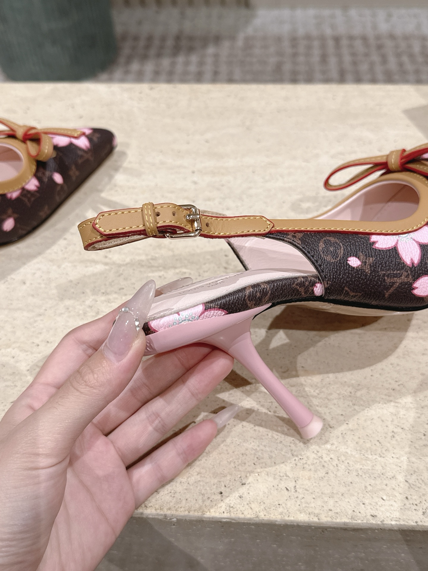 LV Style Leather Women's Shoes style reference detail image 7 from source 783691