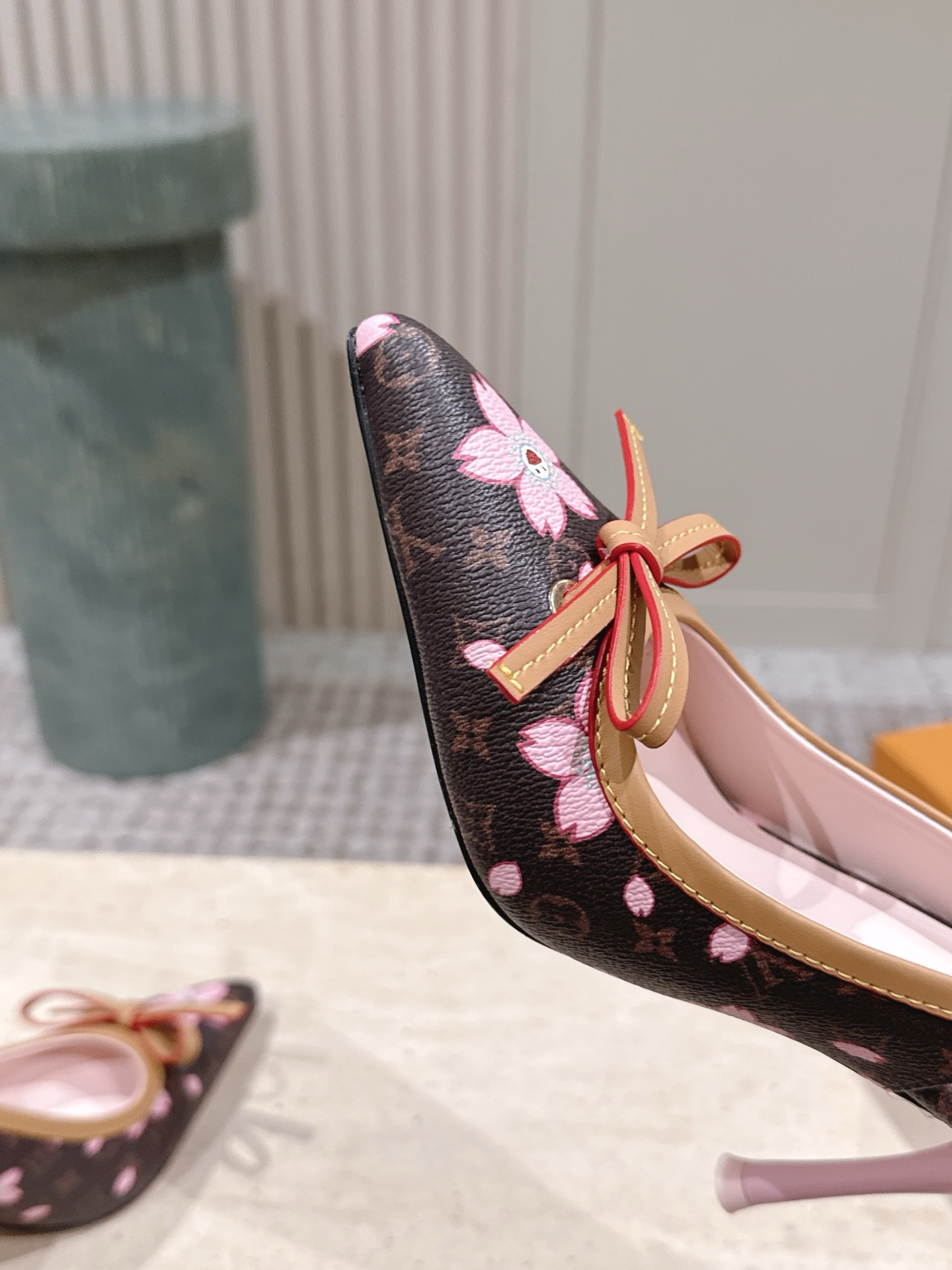 LV Style Leather Women's Shoes style reference detail image 8 from source 783691