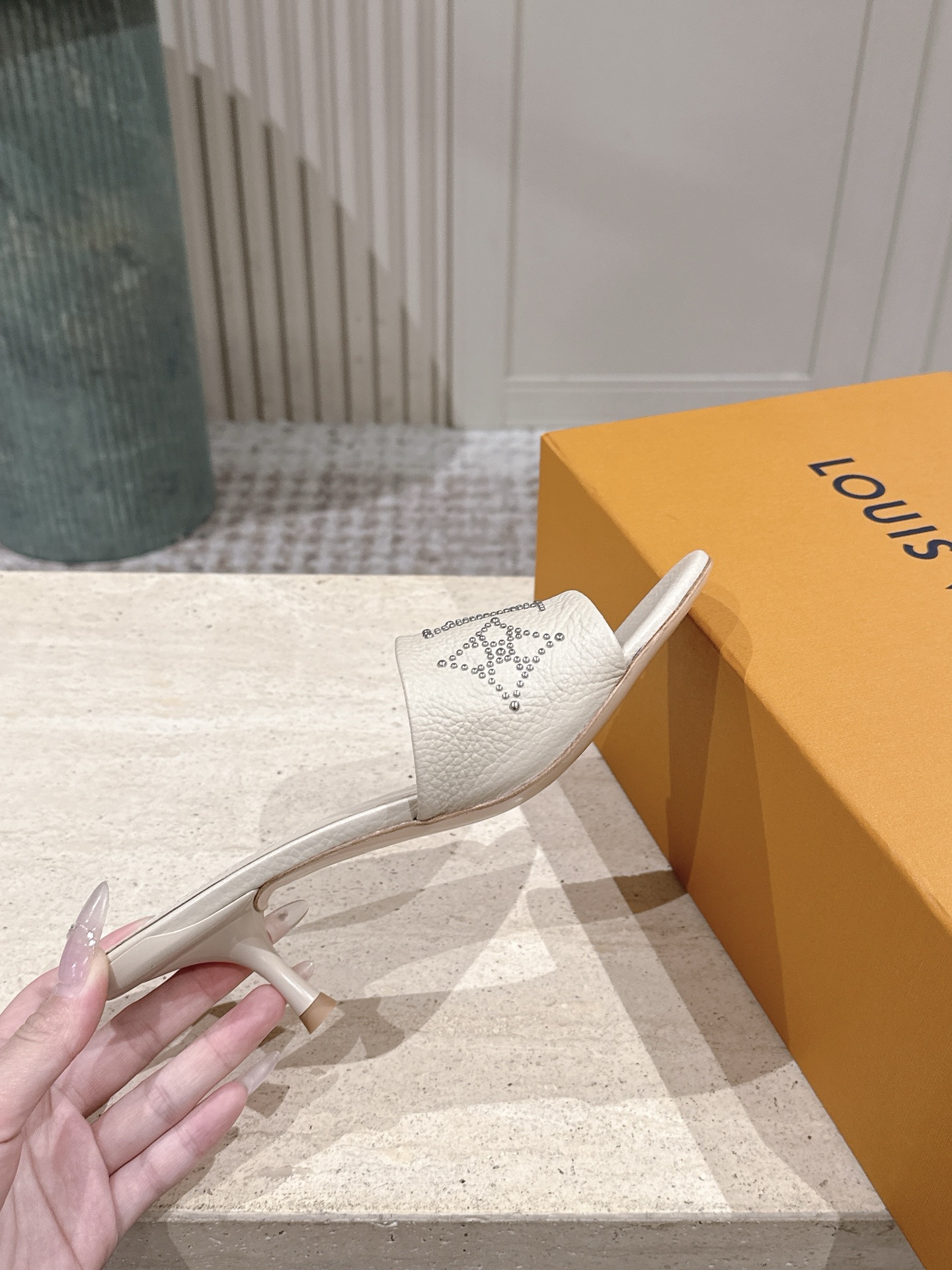 LV Style Leather Women's Shoes style reference detail image 5 from source 783698
