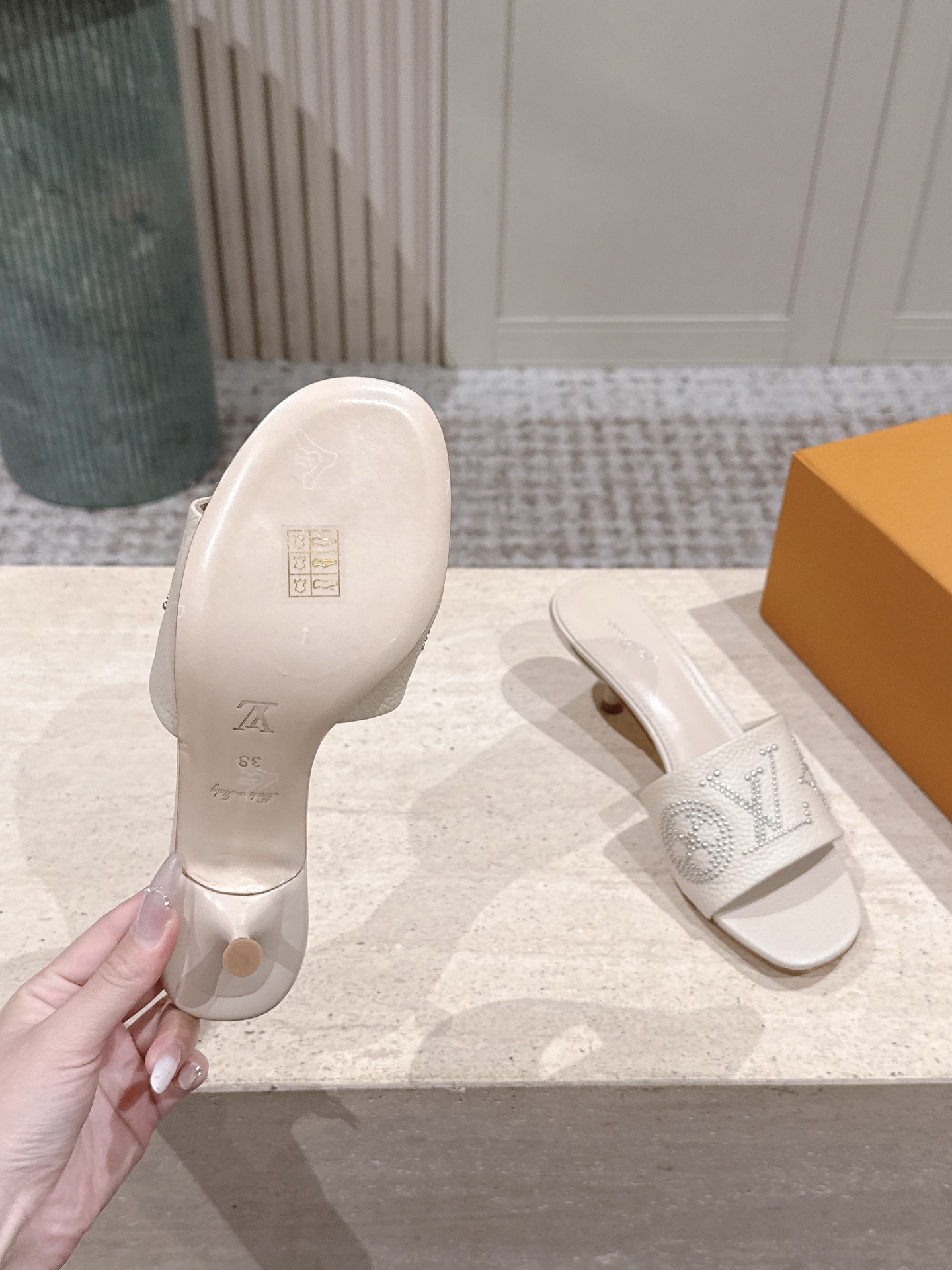 LV Style Leather Women's Shoes style reference detail image 9 from source 783698