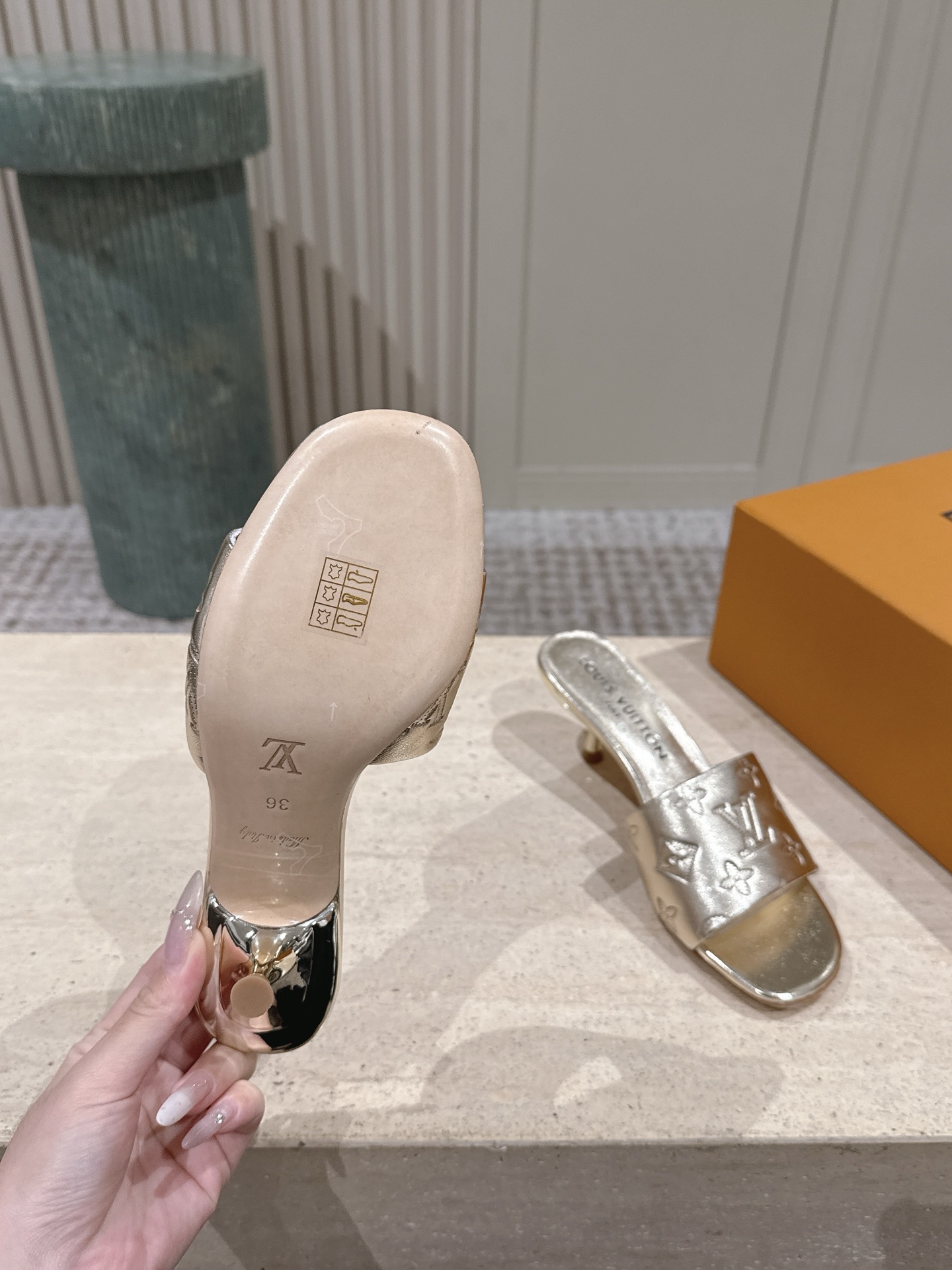 LV Style Leather Women's Shoes style reference detail image 9 from source 783705