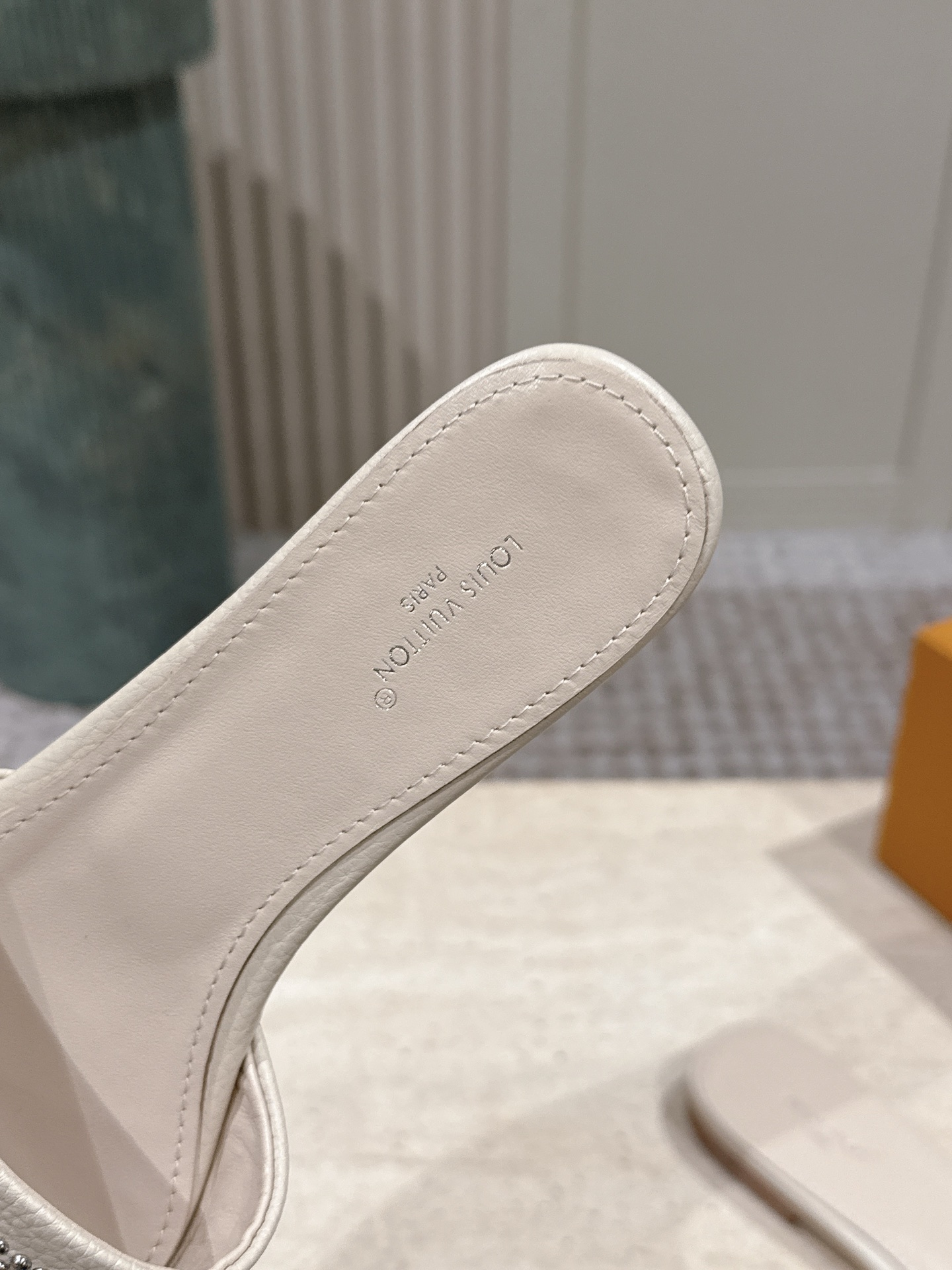 LV Style Leather Women's Shoes style reference detail image 6 from source 783700