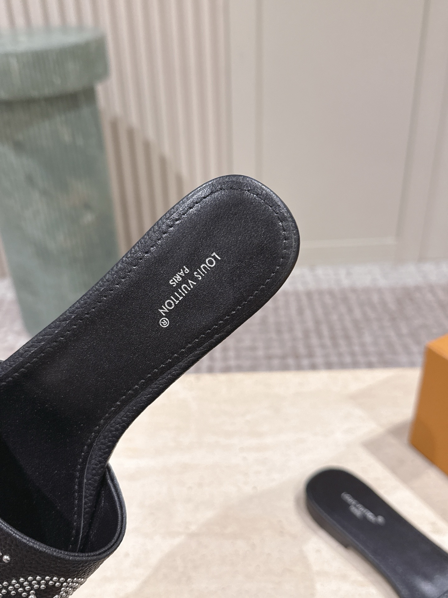 LV Style Leather Women's Shoes style reference detail image 6 from source 783702