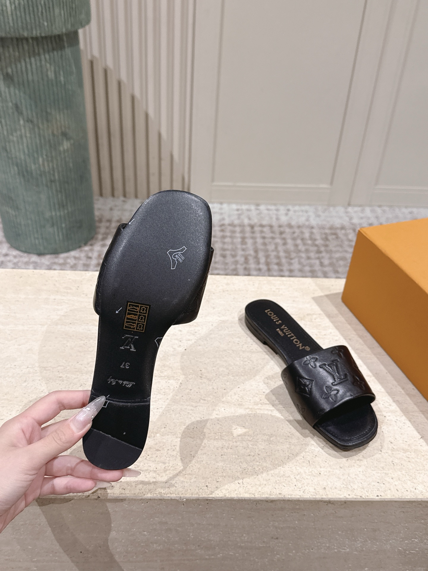 LV Style Leather Women's Shoes style reference detail image 9 from source 783706
