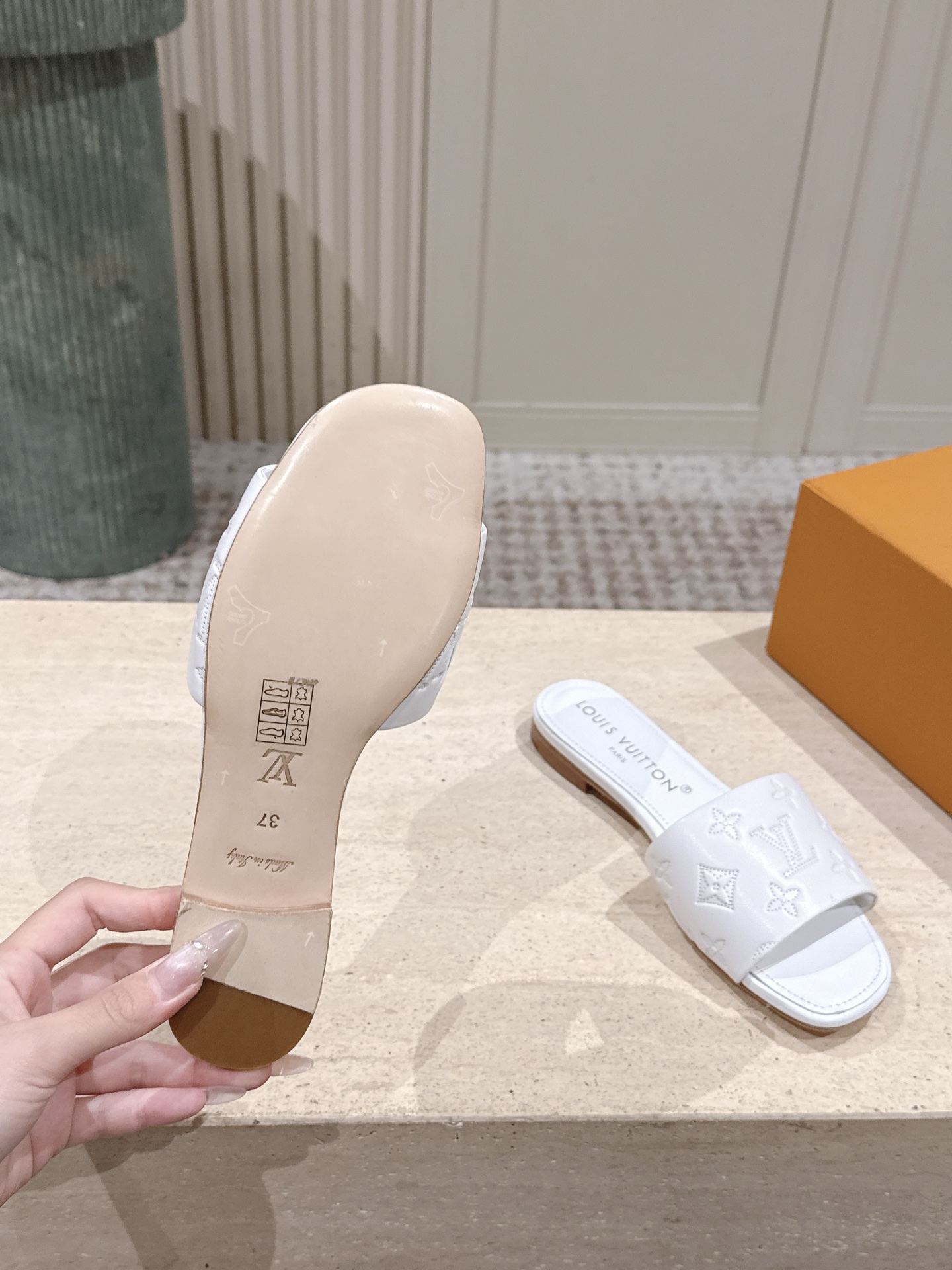LV Style Leather Women's Shoes style reference detail image 9 from source 783707