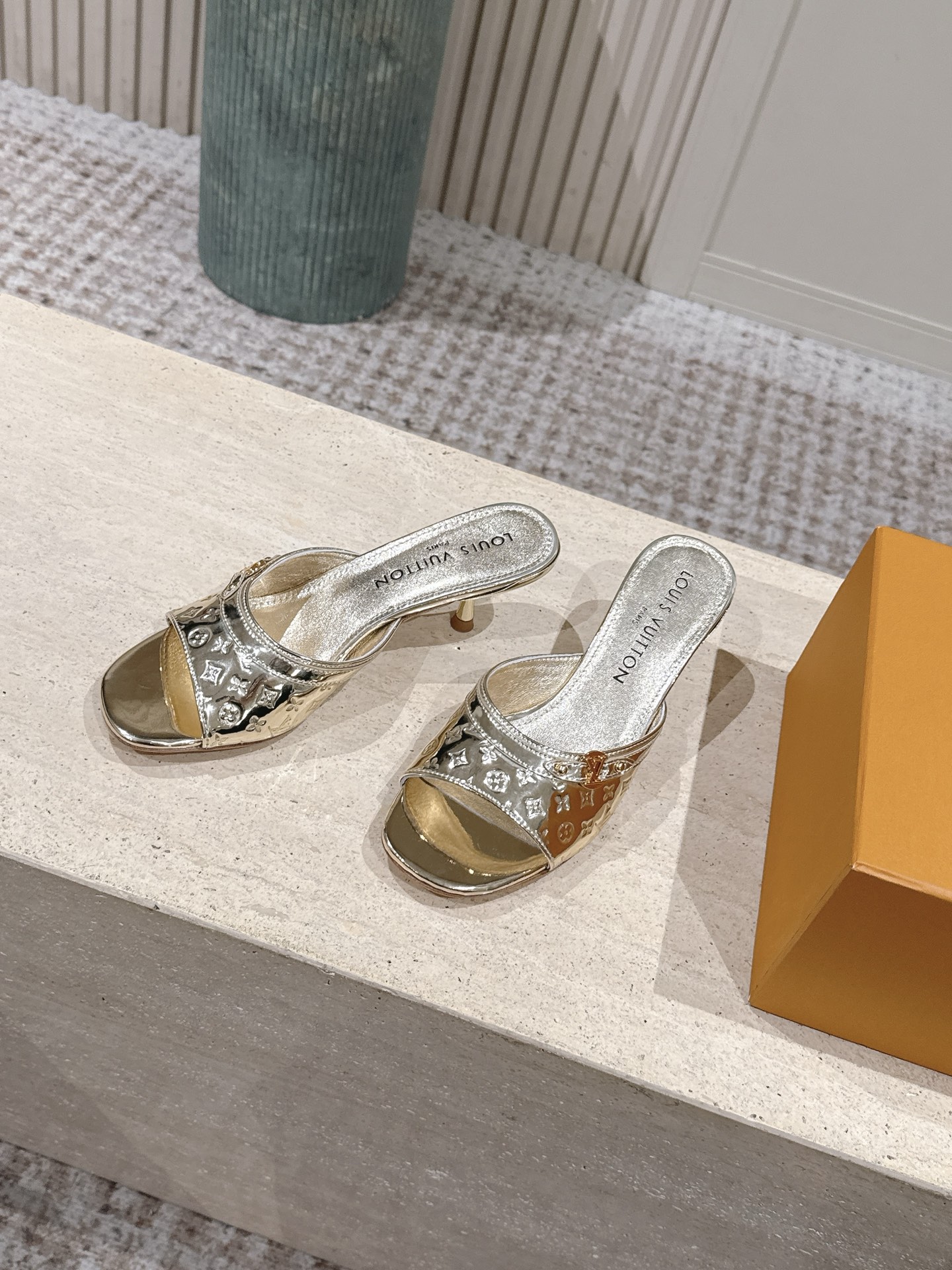 LV Style Leather Women's Shoes style reference detail image 3 from source 783710