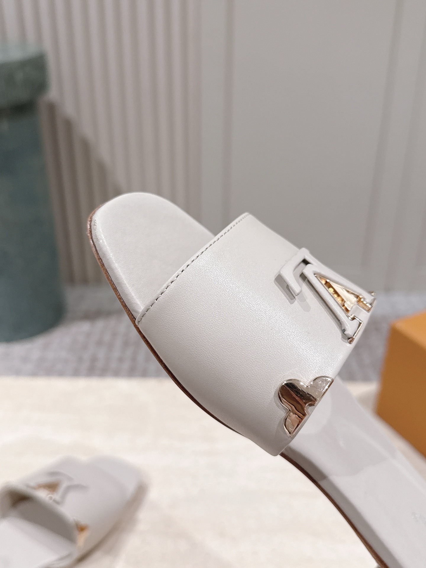 LV Style Leather Women's Shoes style reference detail image 8 from source 783693
