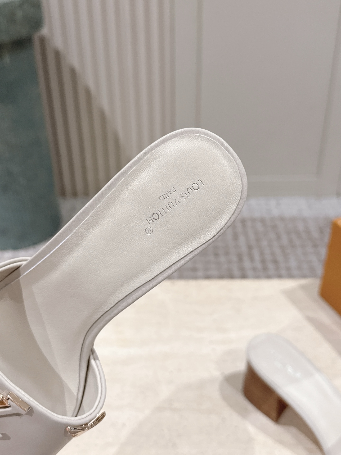 LV Style Leather Women's Shoes style reference detail image 6 from source 783695