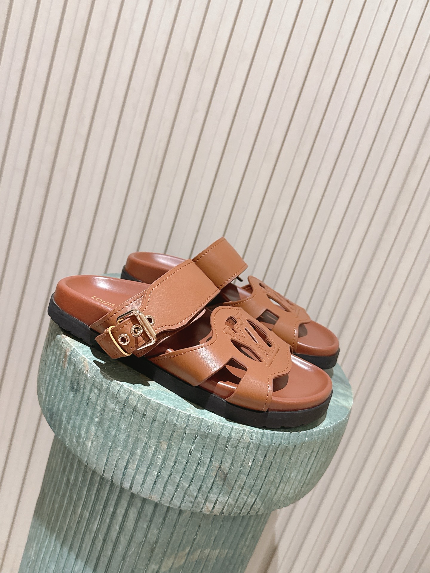 루이비통 신발 112881 Louis Vuitton Shoes