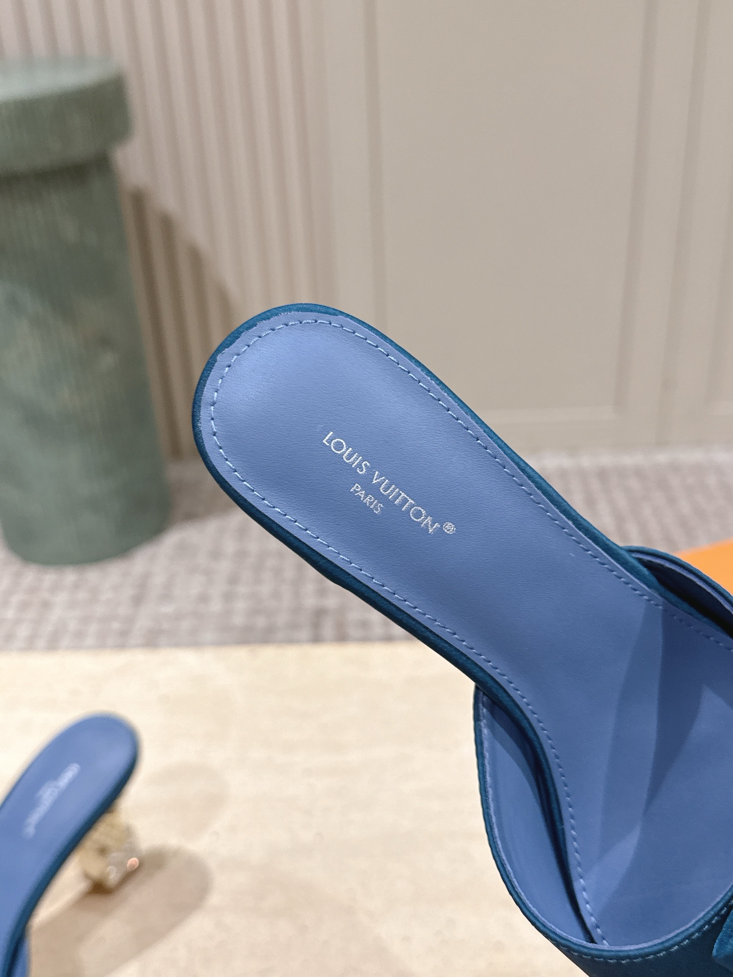 Louis Vuitton 专柜款经典鞋履 6