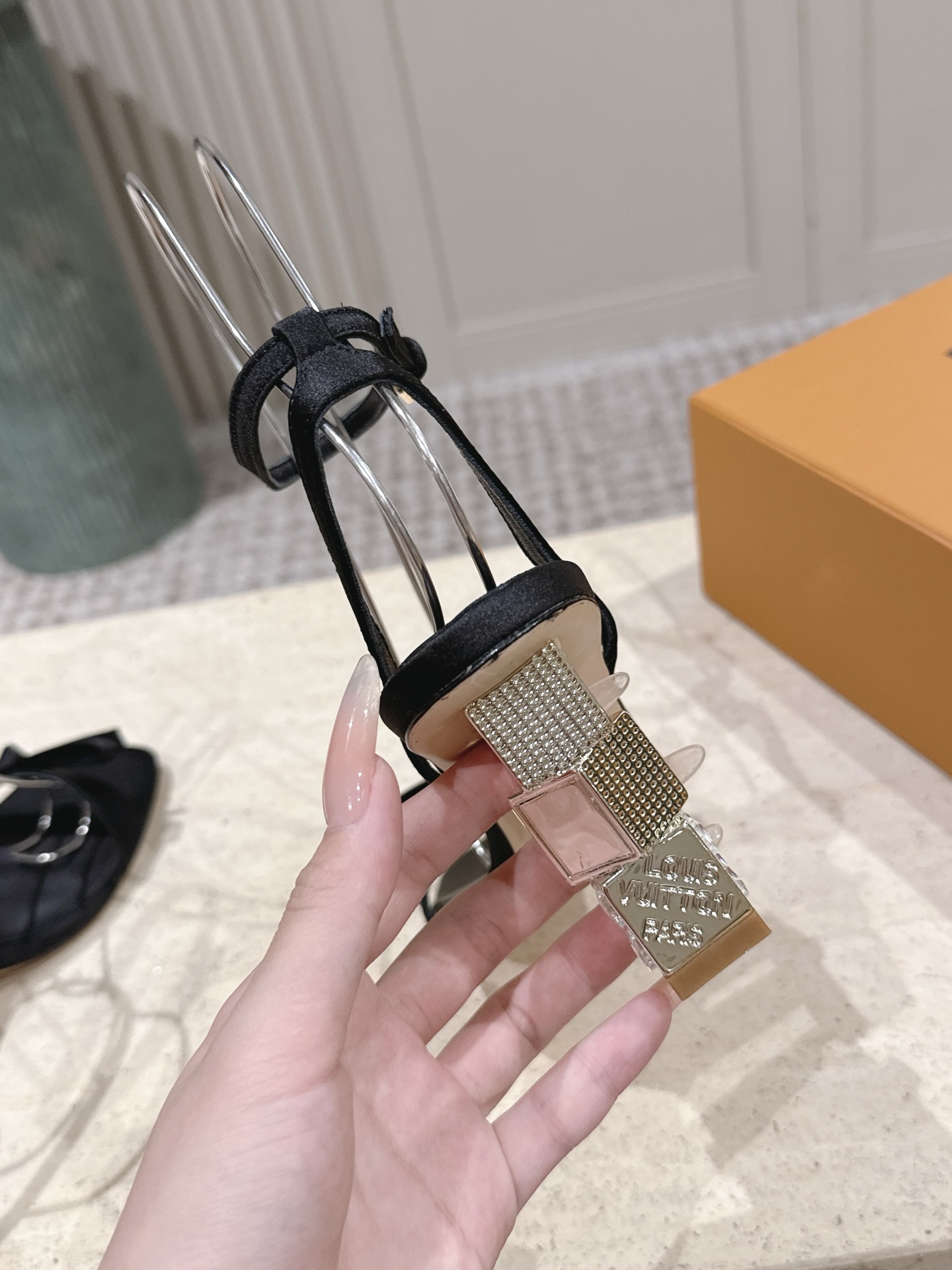 Louis Vuitton 专柜款经典鞋履 7