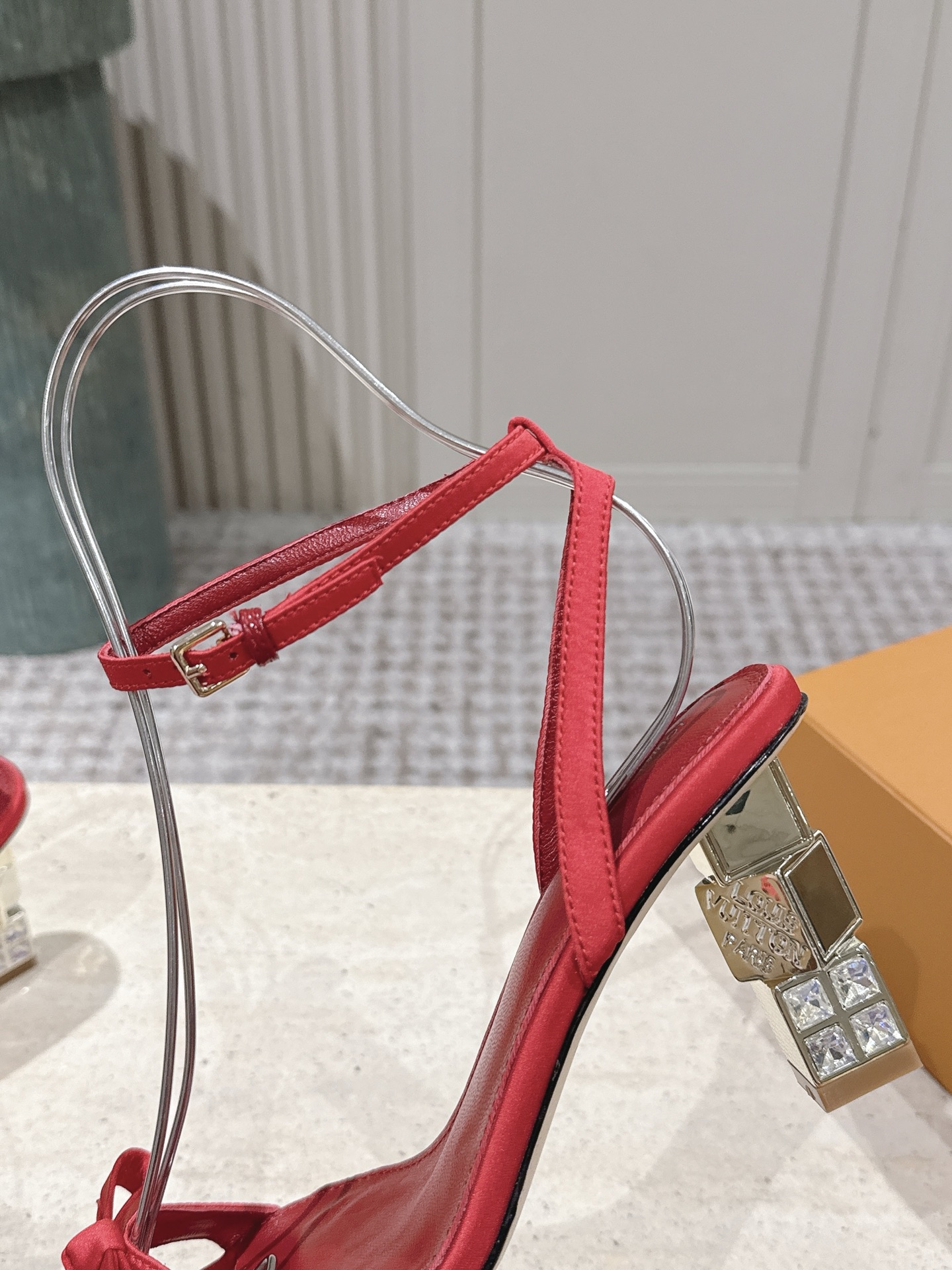 Louis Vuitton 专柜款经典鞋履 7