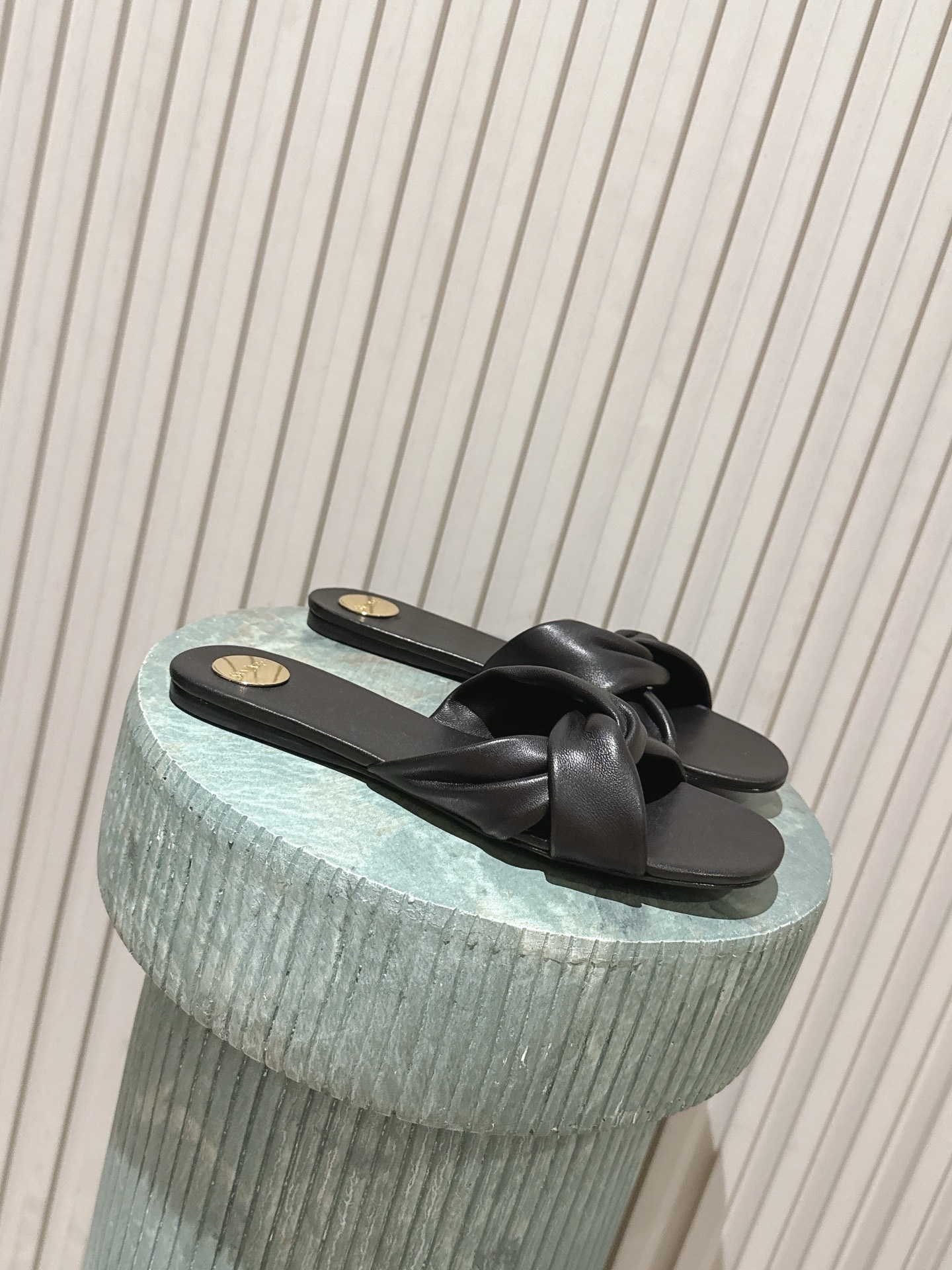 Saint Laurent Classic Luxury Leather Shoe Loafer Shoes Ref 2