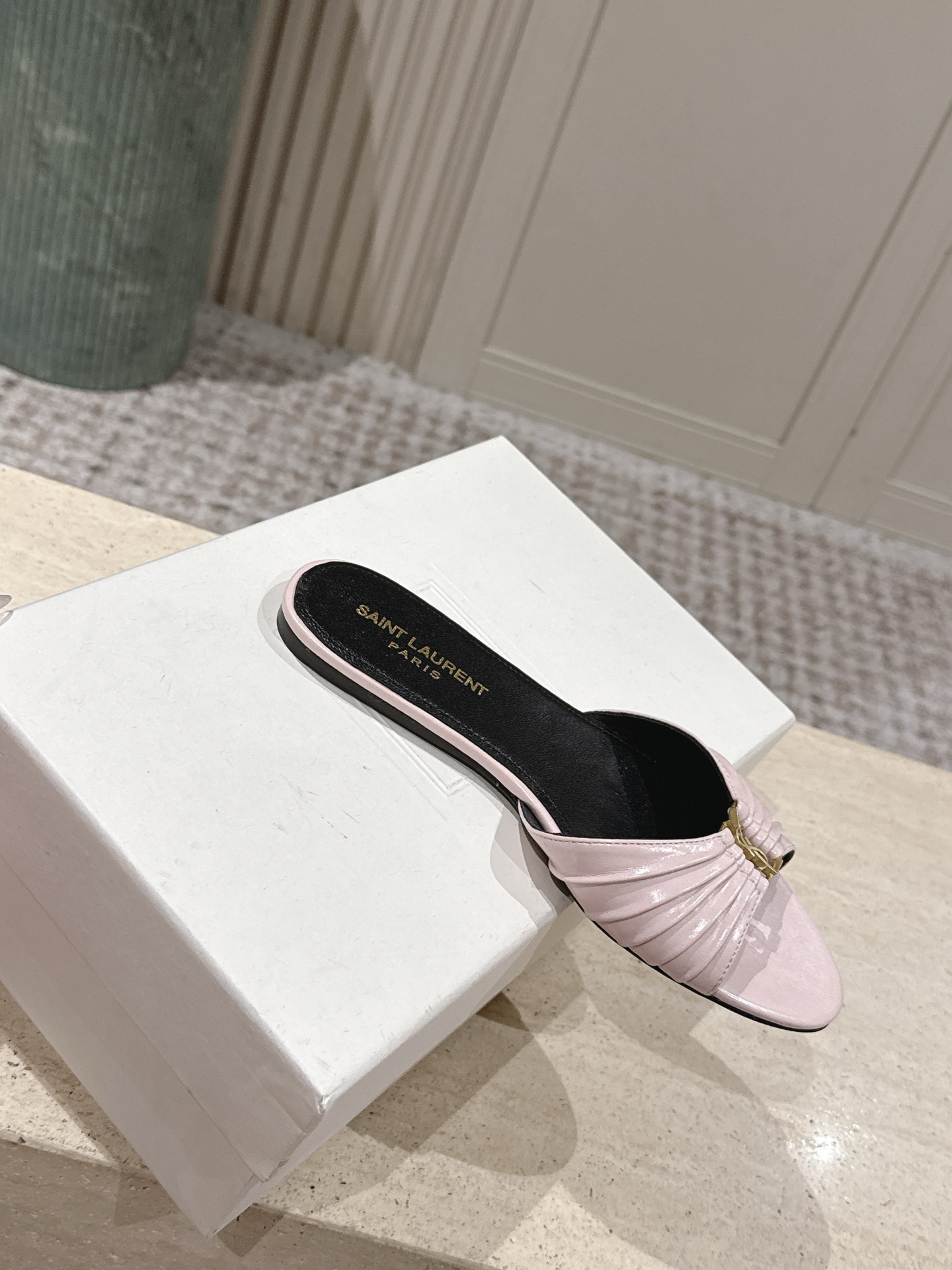 Saint Laurent Classic Luxury Leather Shoe Loafer Shoes Ref 4
