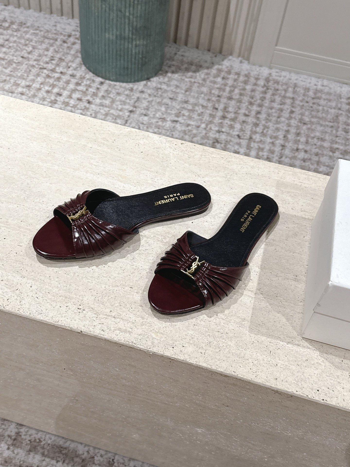 Saint Laurent Classic Luxury Leather Shoe Loafer Shoes Ref.736625F4 3
