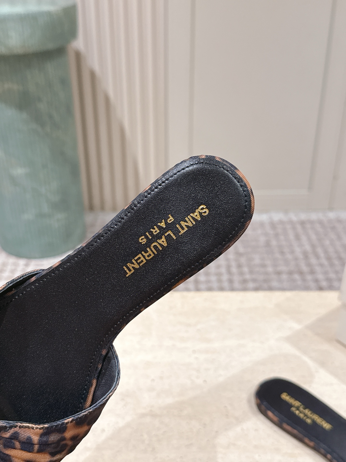 Saint Laurent Classic Luxury Leather Shoe Loafer Shoes Ref.004680FC 6