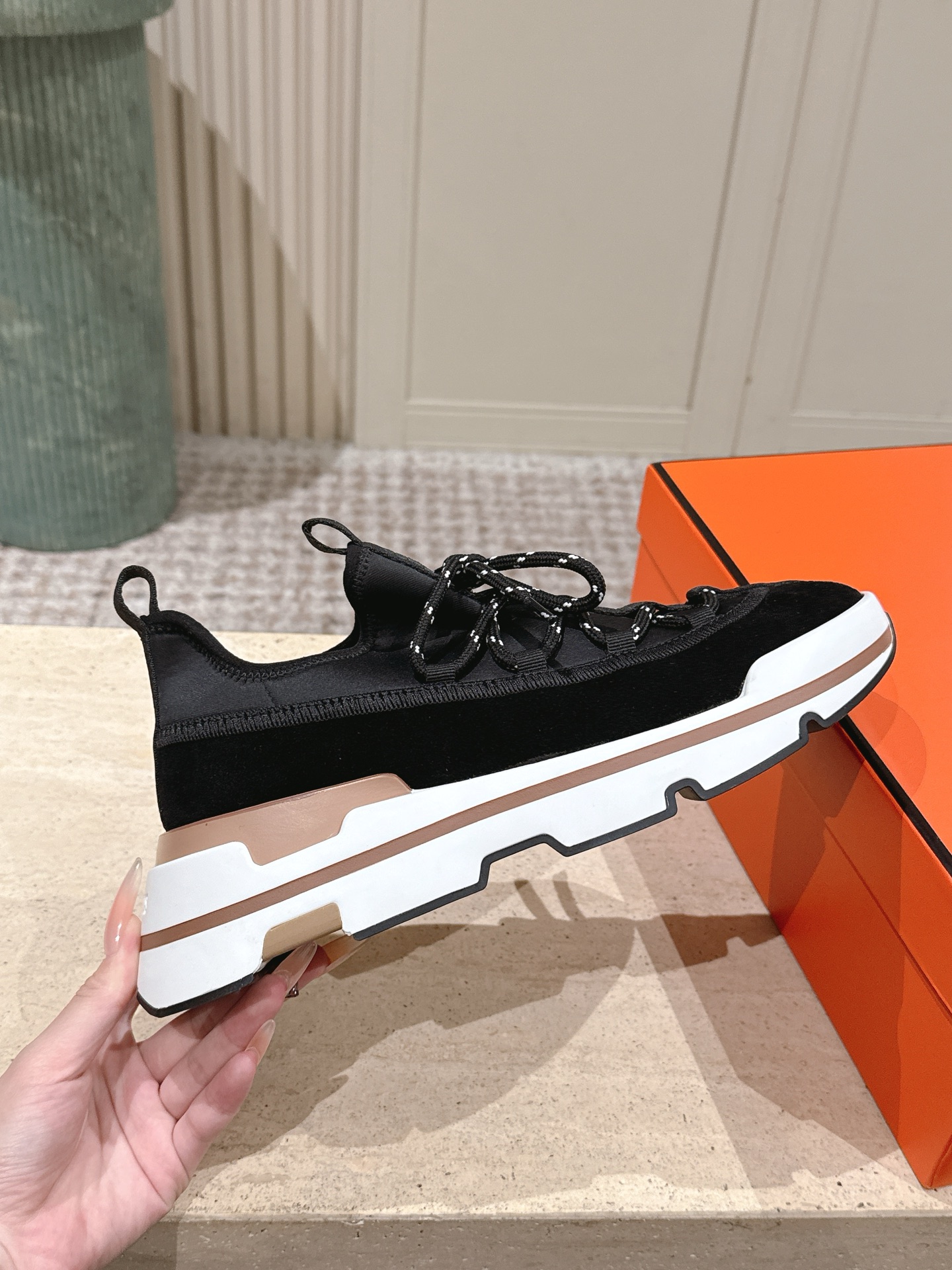 Hermes Sneakers