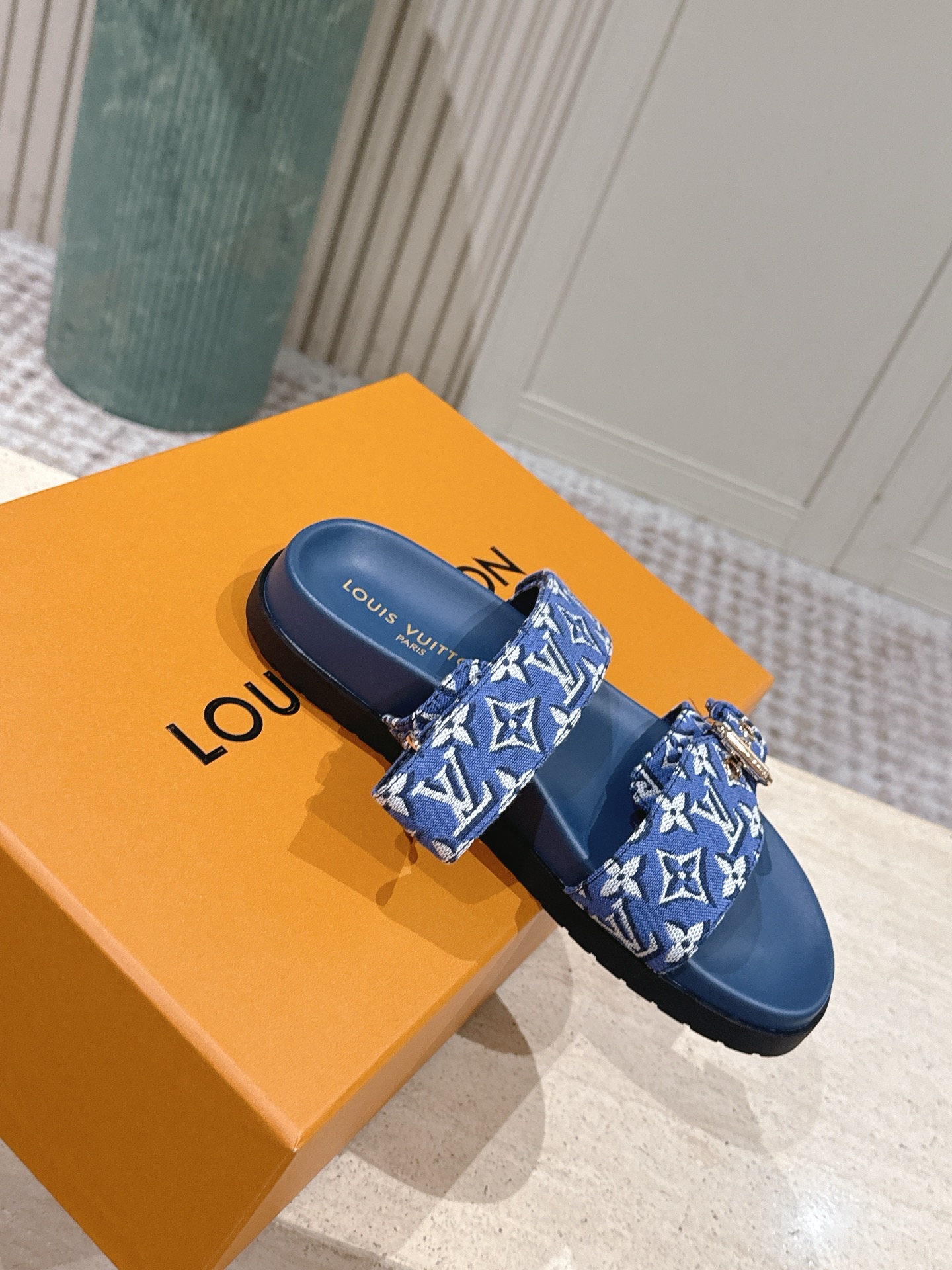 Louis Vuitton Slides