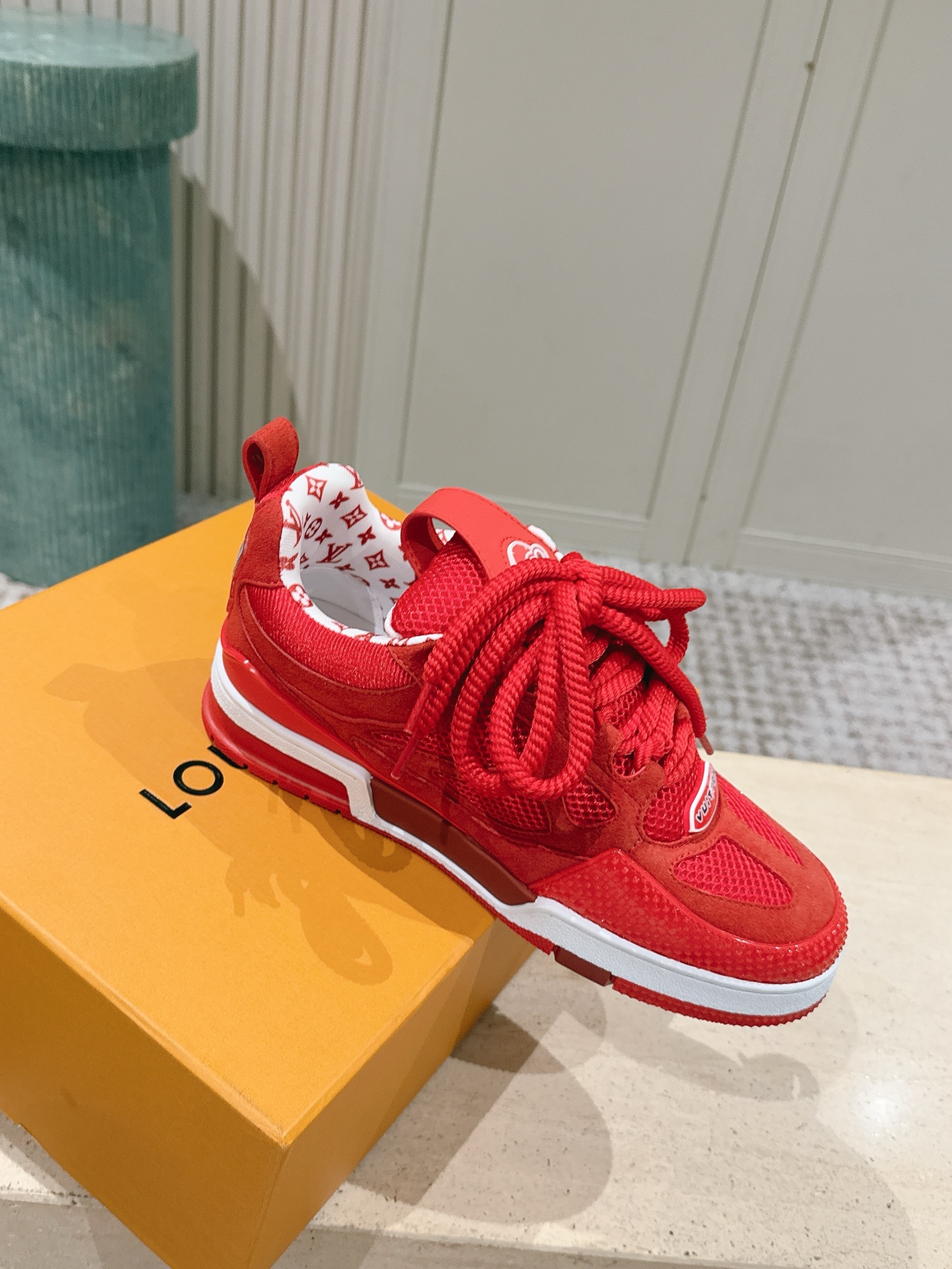 Louis Vuitton Sneakers